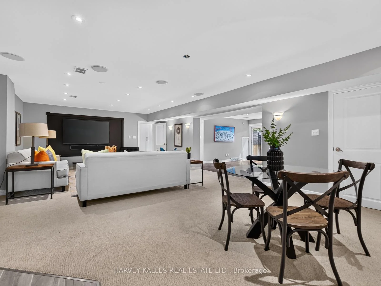 Photo 63 of 107 Stratford Crescent, North York, Bridle Path-Sunnybrook-York Mills — HOMEH