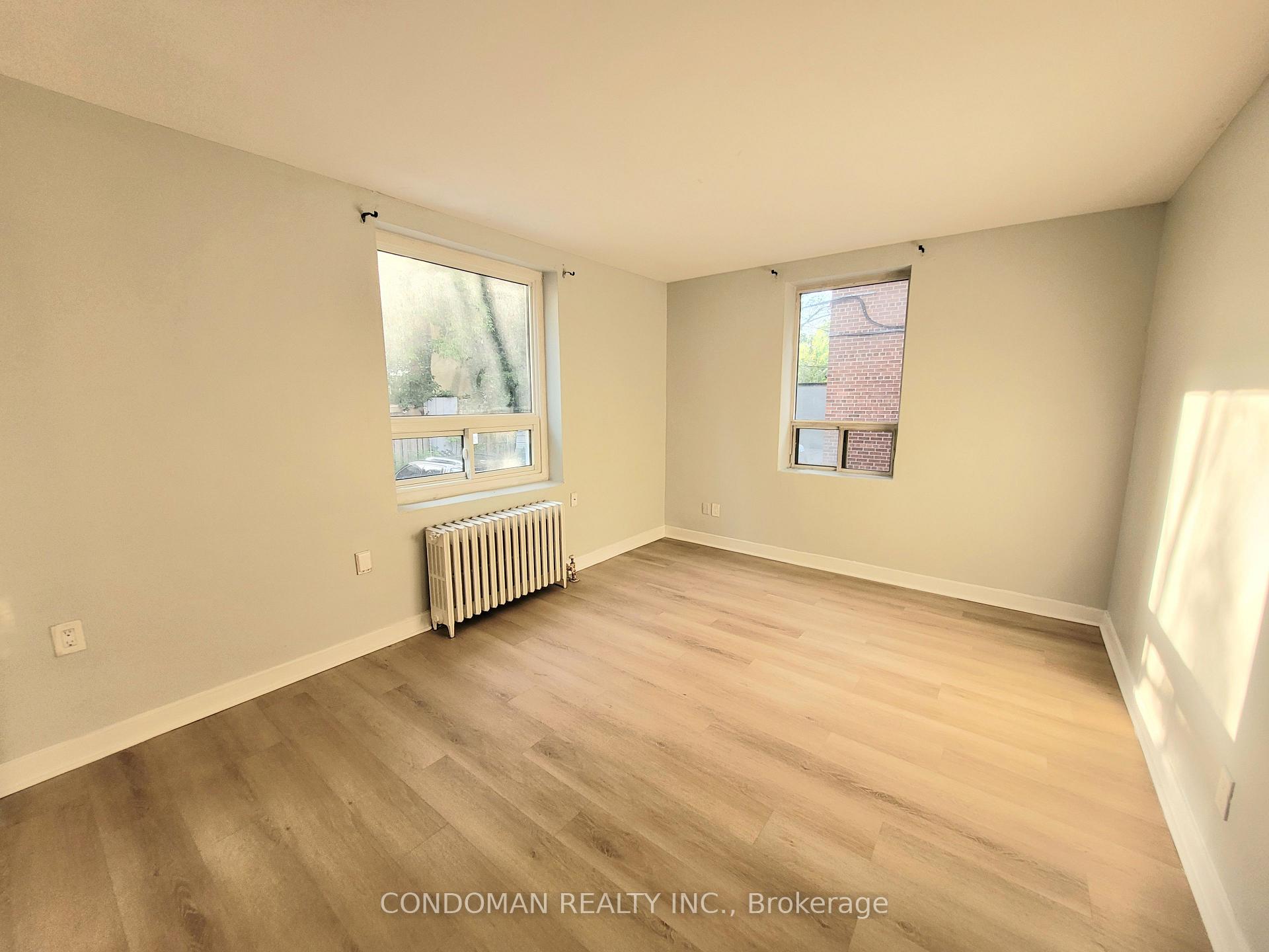 Photo of Unit 104, 852 Broadview Avenue