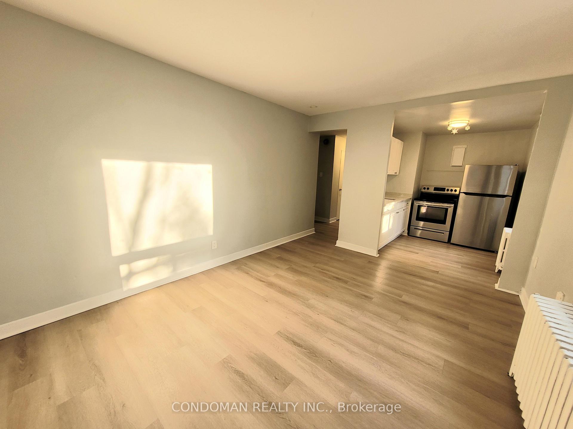 Photo 3 of Unit 104, 852 Broadview Avenue, Toronto, Playter Estates-Danforth — HOMEH