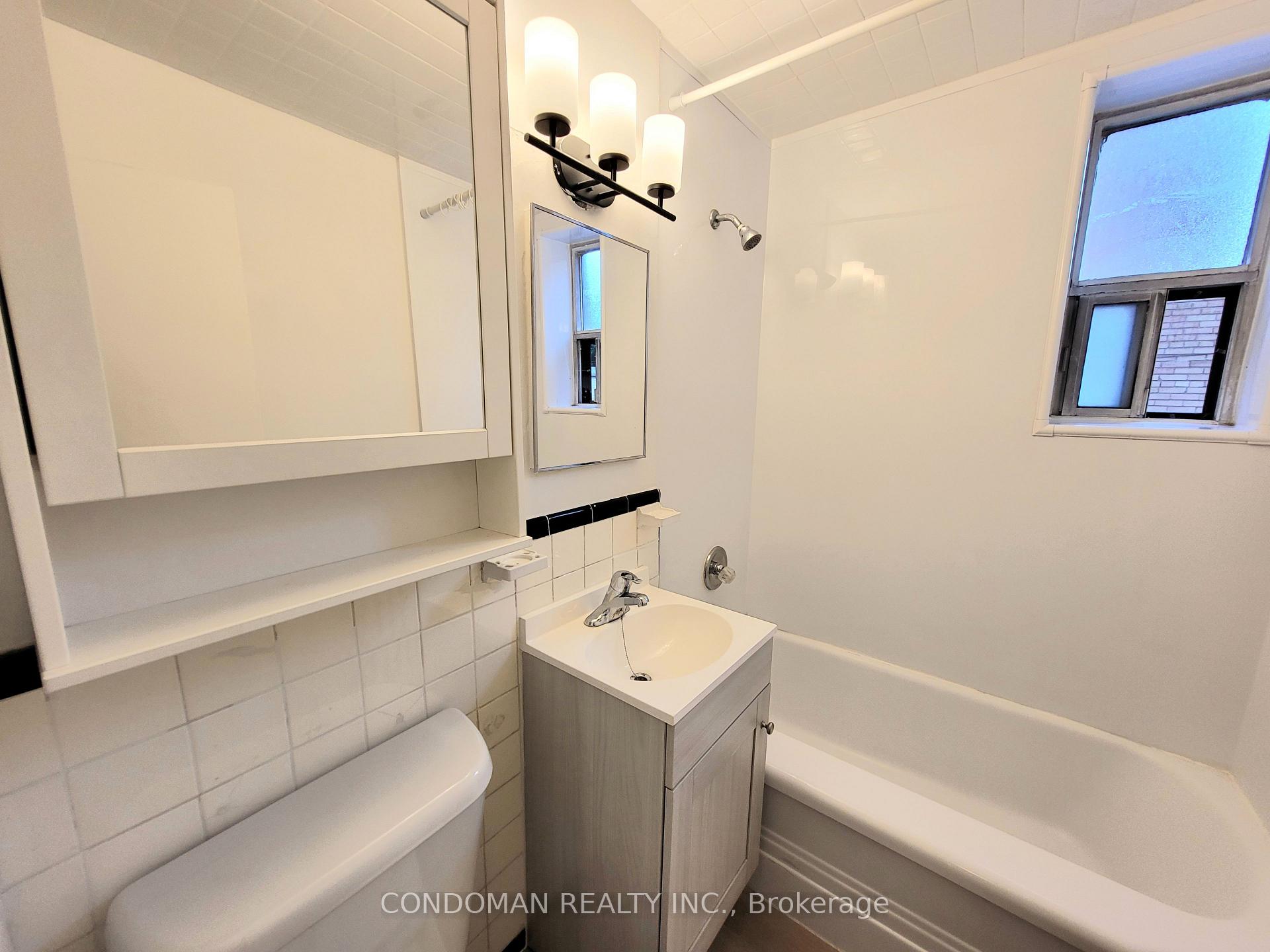 Photo 9 of Unit 104, 852 Broadview Avenue, Toronto, Playter Estates-Danforth — HOMEH