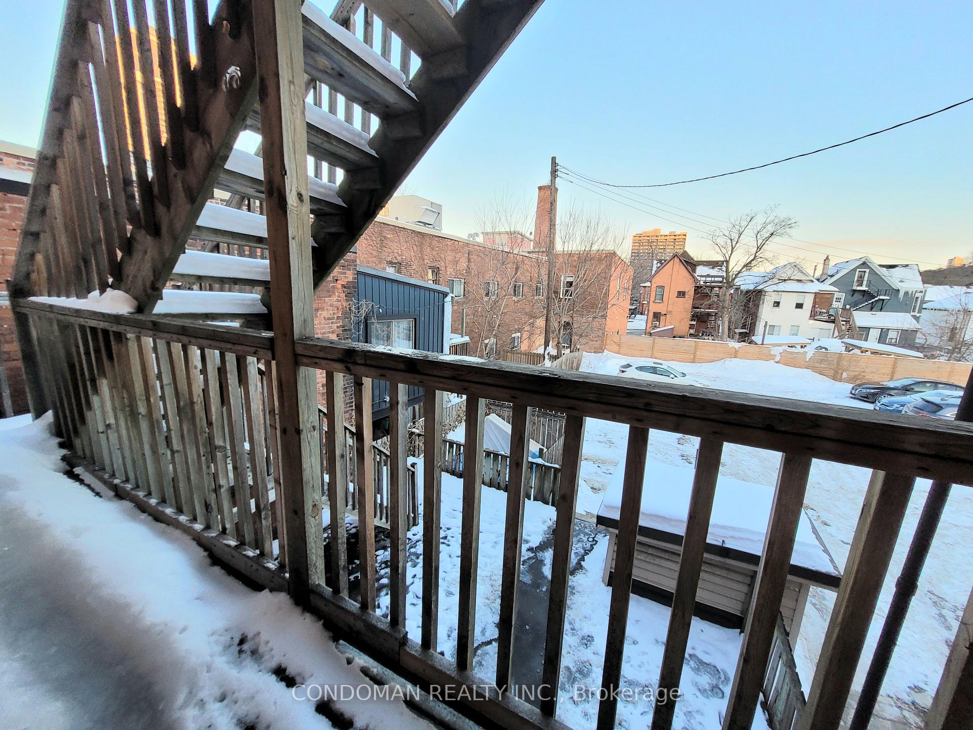 Photo 9 of Unit 4, 135 John Street S, Hamilton, Corktown — HOMEH