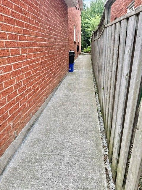 Photo 5 of Unit Bsmt, 4670 Antelope Crescent, Mississauga, Hurontario — HOMEH