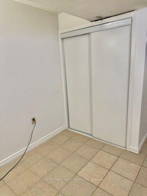 Photo 24 of Unit Bsmt, 4670 Antelope Crescent, Mississauga, Hurontario — HOMEH