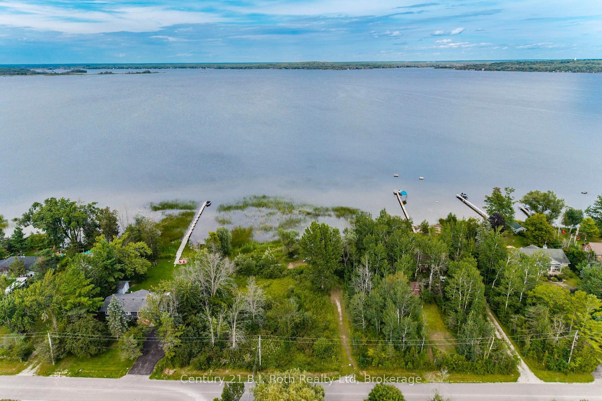 Photo 6 of 24 Crescent Drive, Tay, Rural Tay — HOMEH