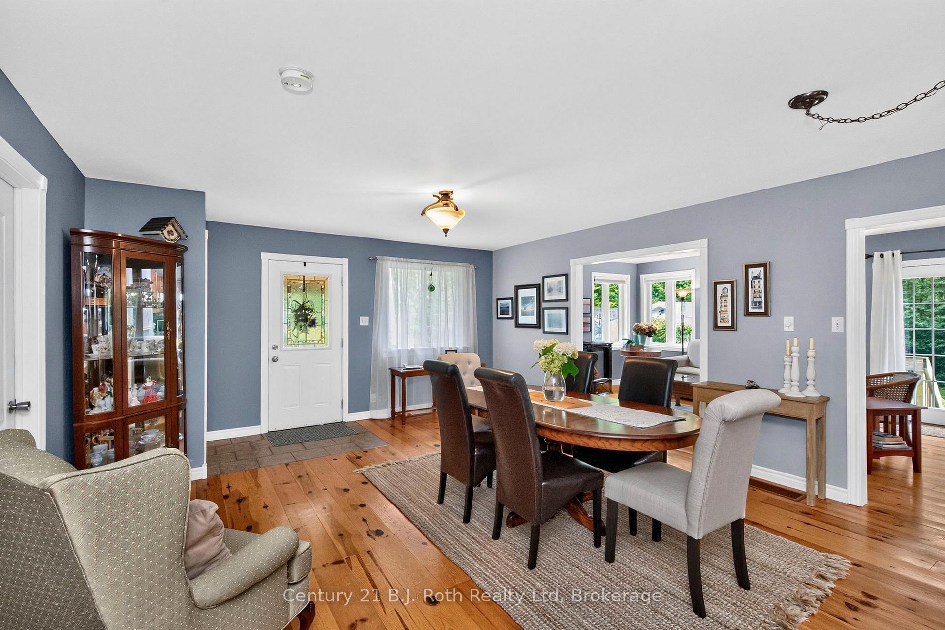 Photo 9 of 24 Crescent Drive, Tay, Rural Tay — HOMEH