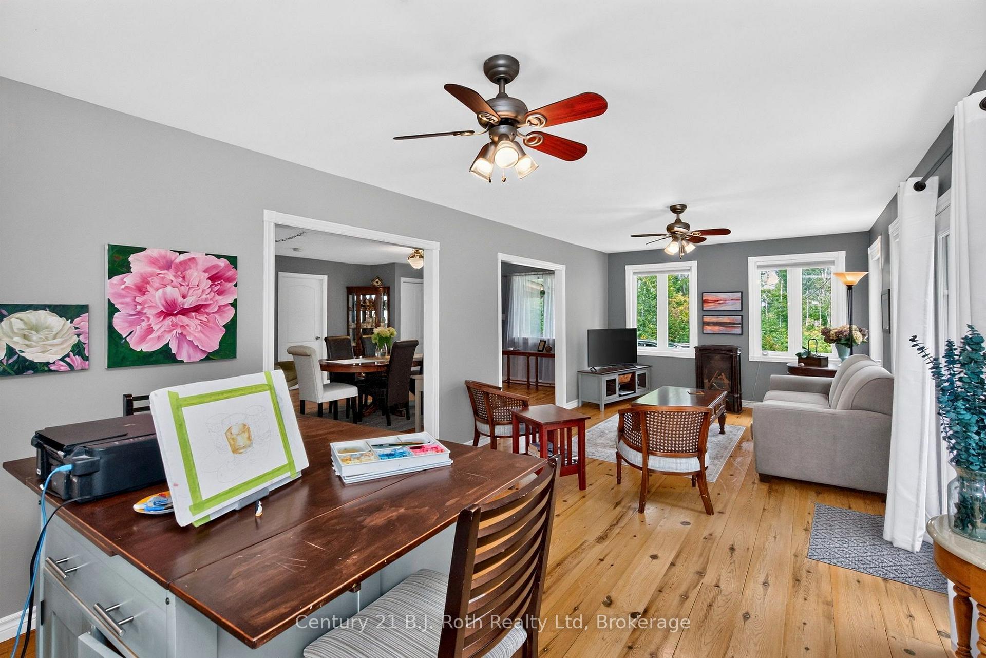 Photo 18 of 24 Crescent Drive, Tay, Rural Tay — HOMEH
