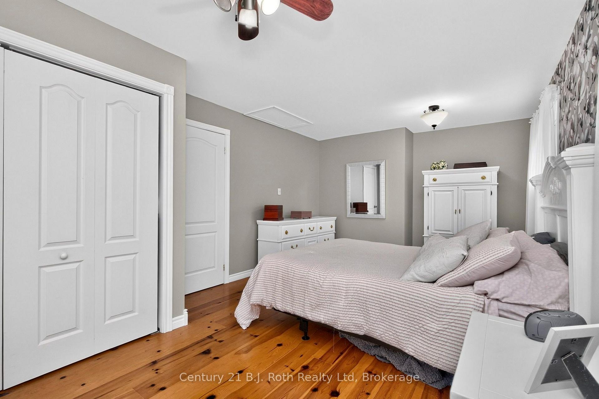 Photo 21 of 24 Crescent Drive, Tay, Rural Tay — HOMEH