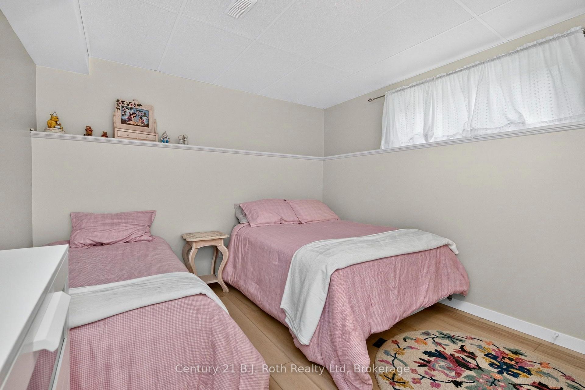 Photo 26 of 24 Crescent Drive, Tay, Rural Tay — HOMEH