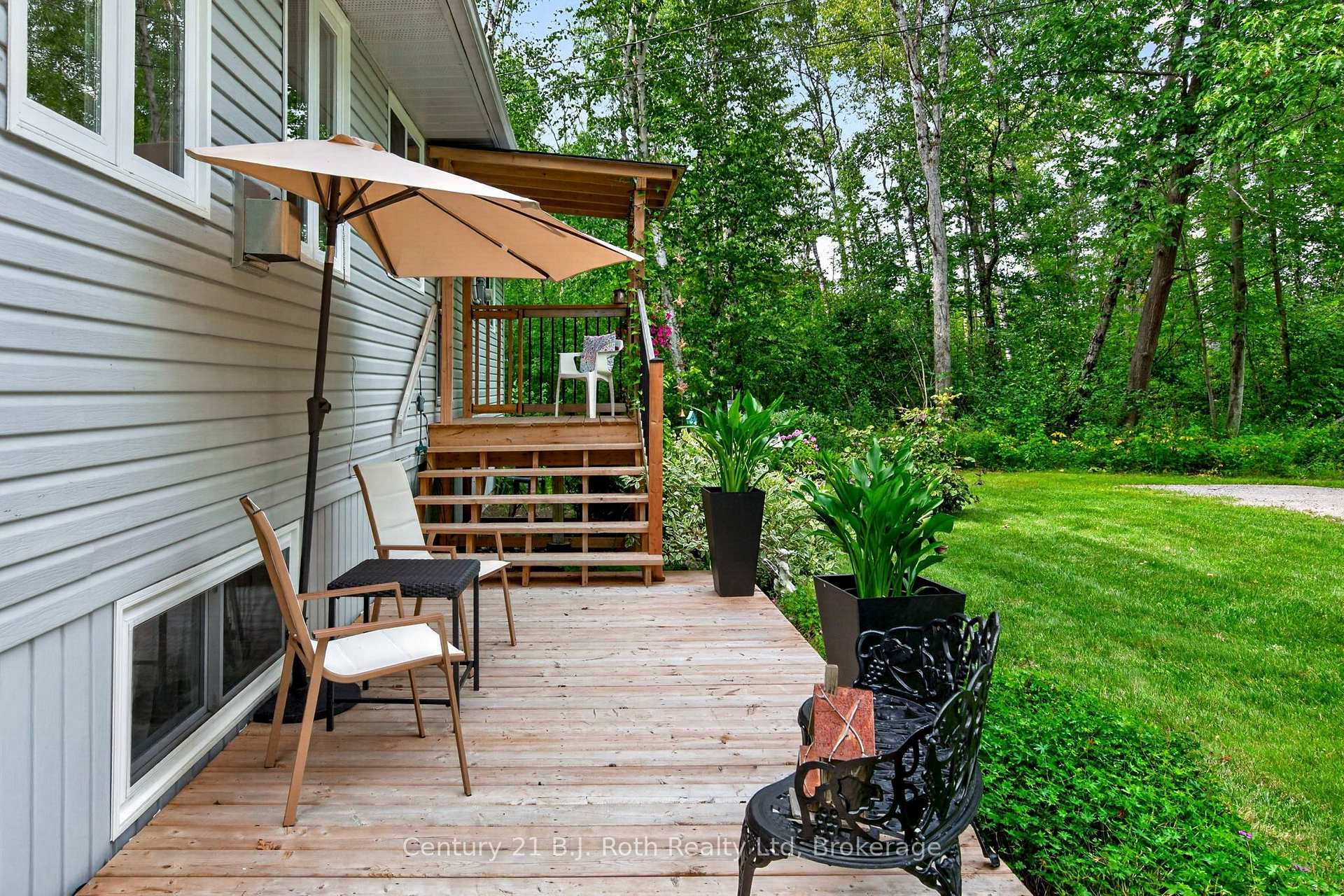 Photo 33 of 24 Crescent Drive, Tay, Rural Tay — HOMEH