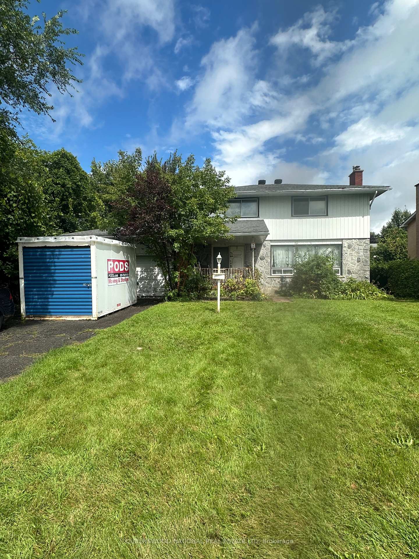 Photo 1 of 7 Burgess Avenue, Ottawa, Bayshore — HOMEH