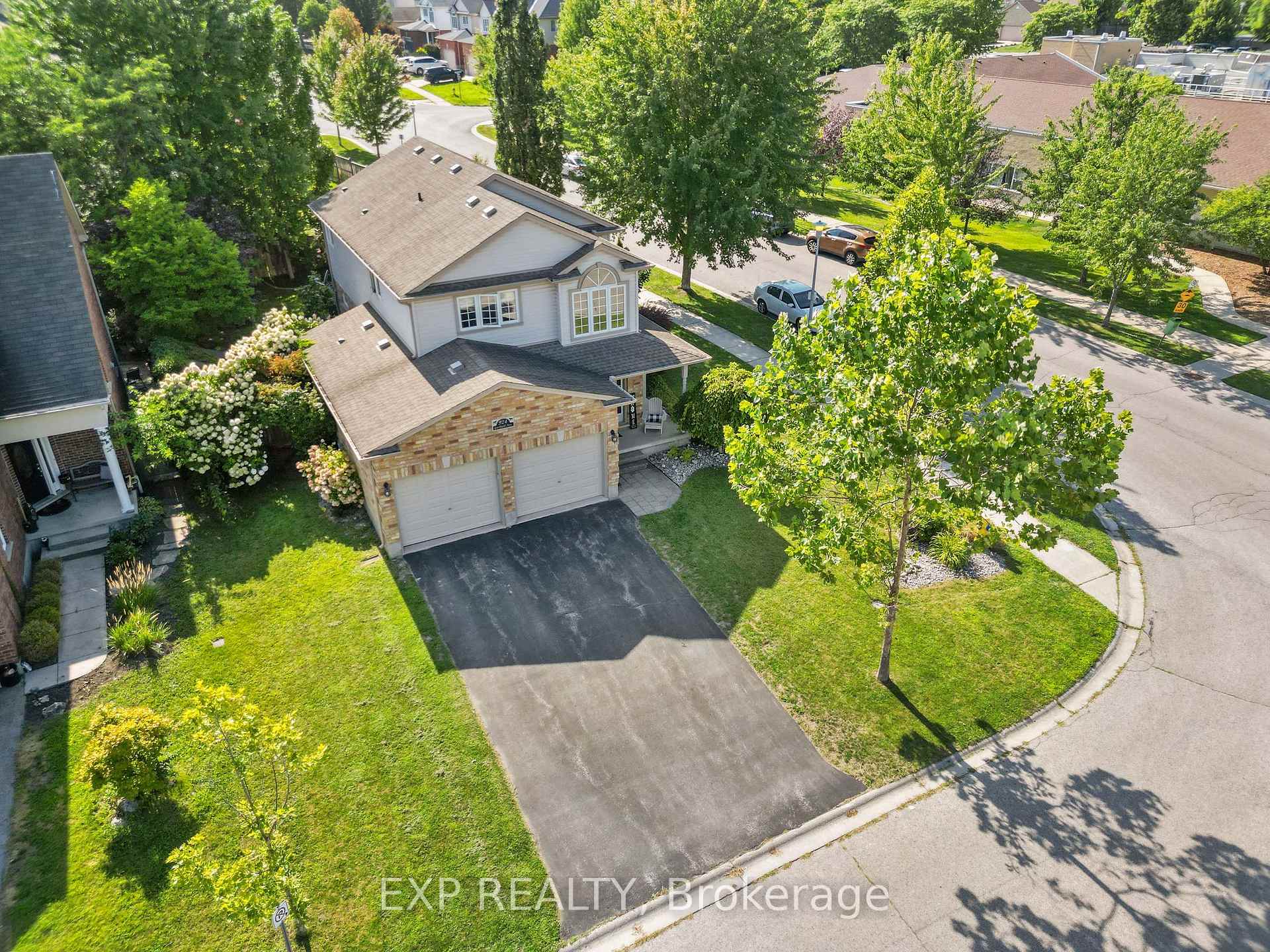 Photo 40 of 924 Garibaldi Avenue, London, North B — HOMEH