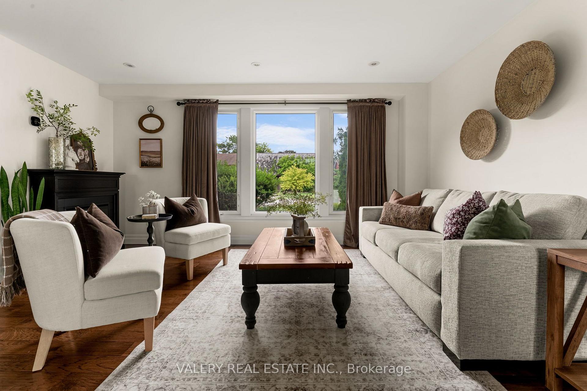 Photo 6 of 46 Blackwell Drive, Kitchener, Highland West — HOMEH