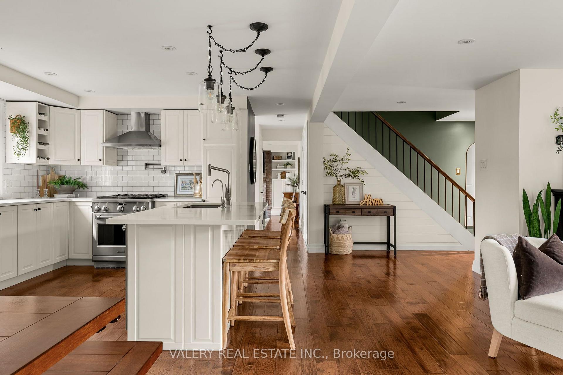 Photo 7 of 46 Blackwell Drive, Kitchener, Highland West — HOMEH
