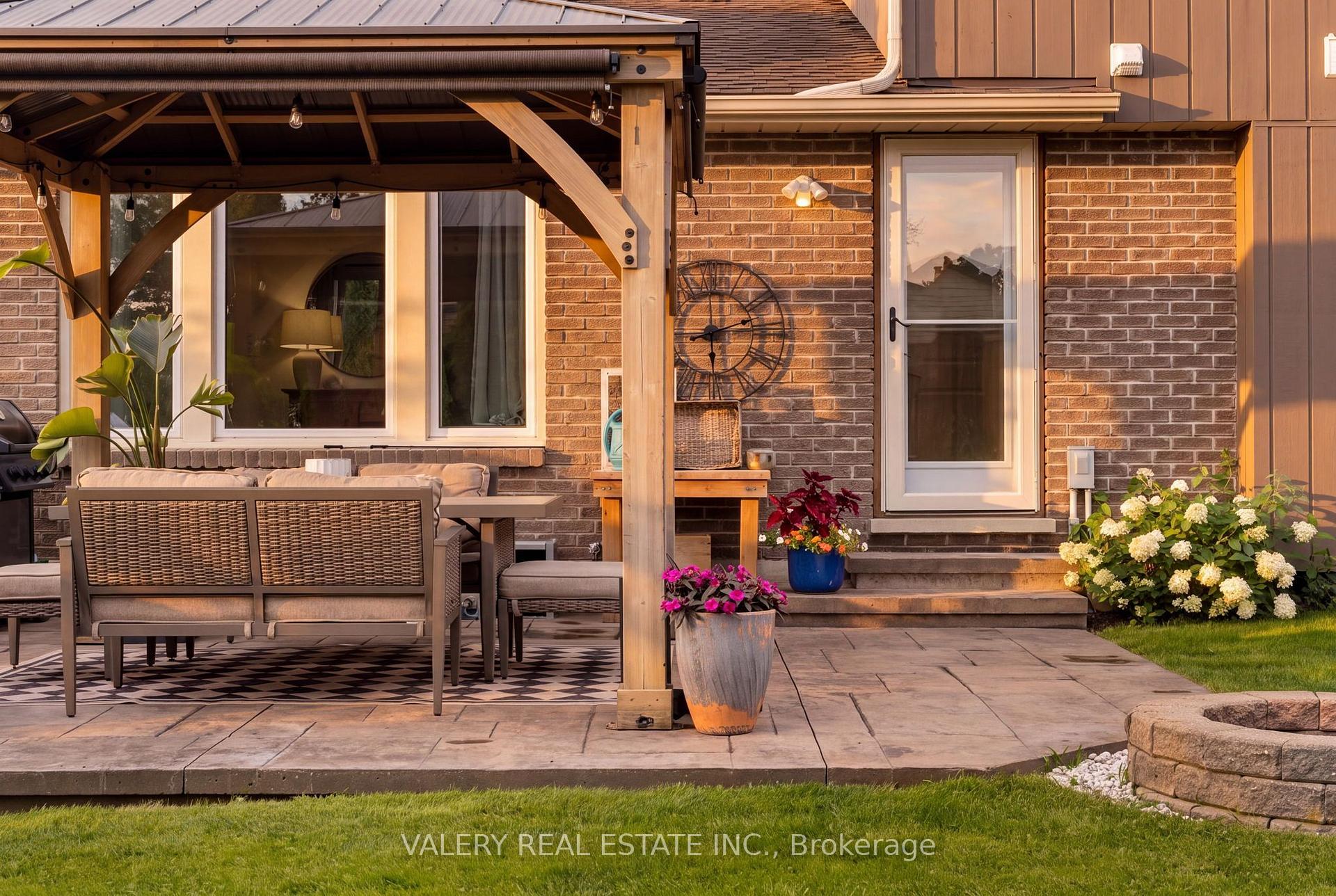 Photo 22 of 46 Blackwell Drive, Kitchener, Highland West — HOMEH