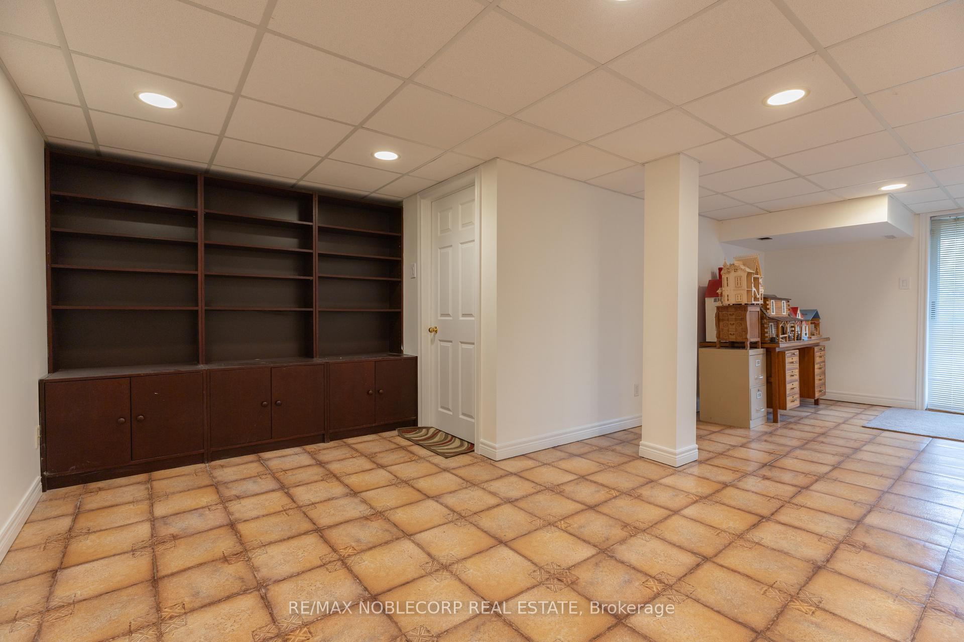 Photo 52 of 28 Opera Place, Vaughan, East Woodbridge — HOMEH