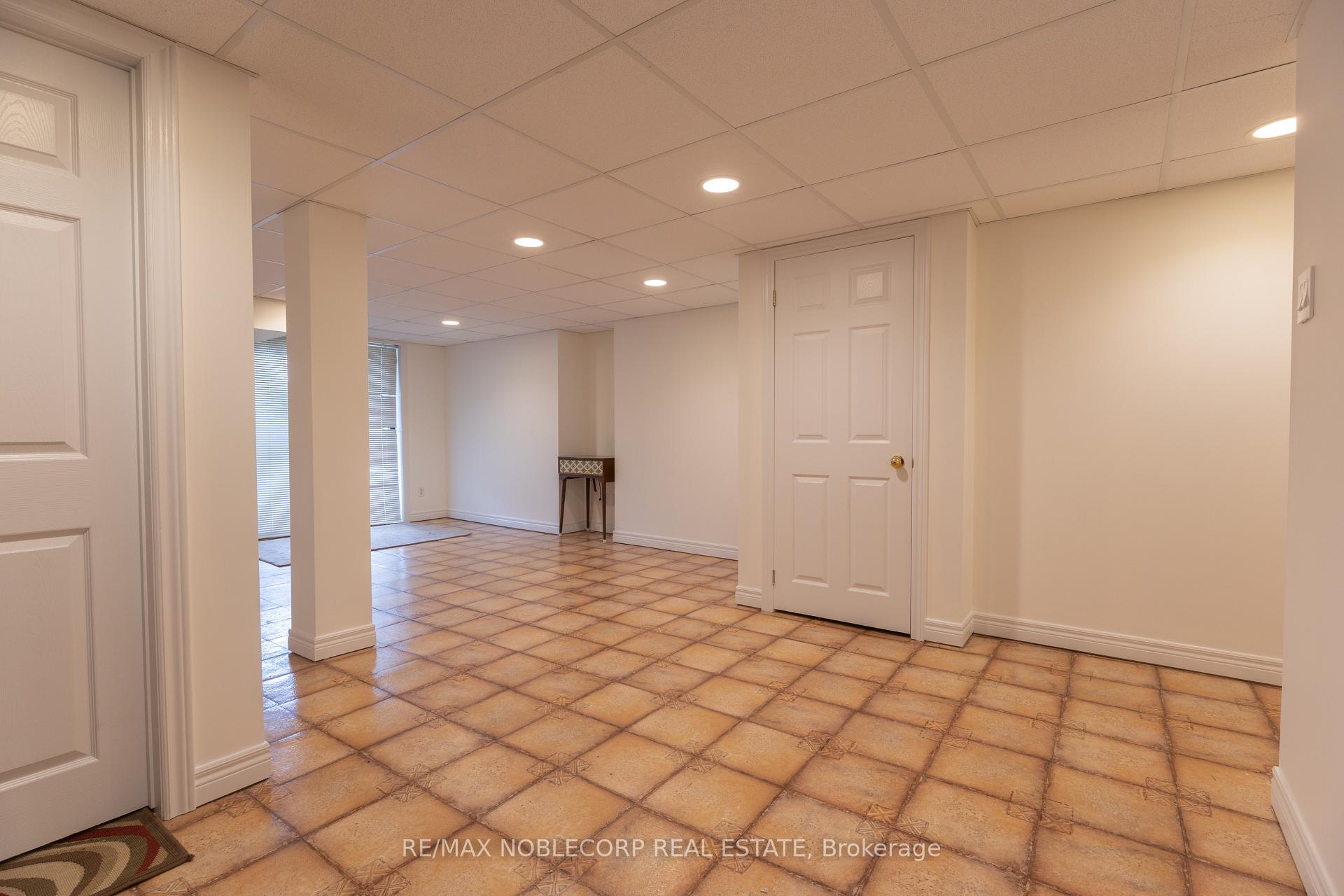 Photo 54 of 28 Opera Place, Vaughan, East Woodbridge — HOMEH
