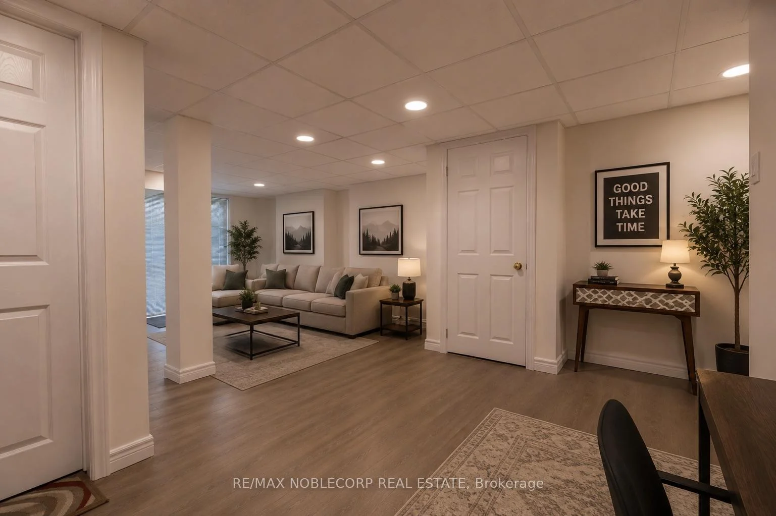 Photo 16 of 28 Opera Place, Vaughan, East Woodbridge — HOMEH