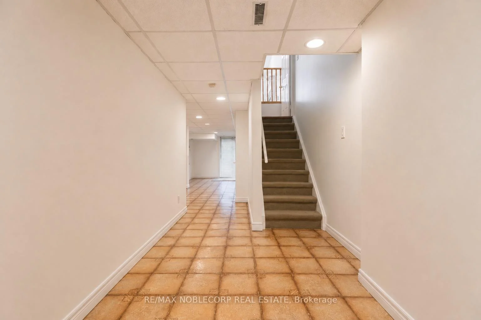 Photo 50 of 28 Opera Place, Vaughan, East Woodbridge — HOMEH