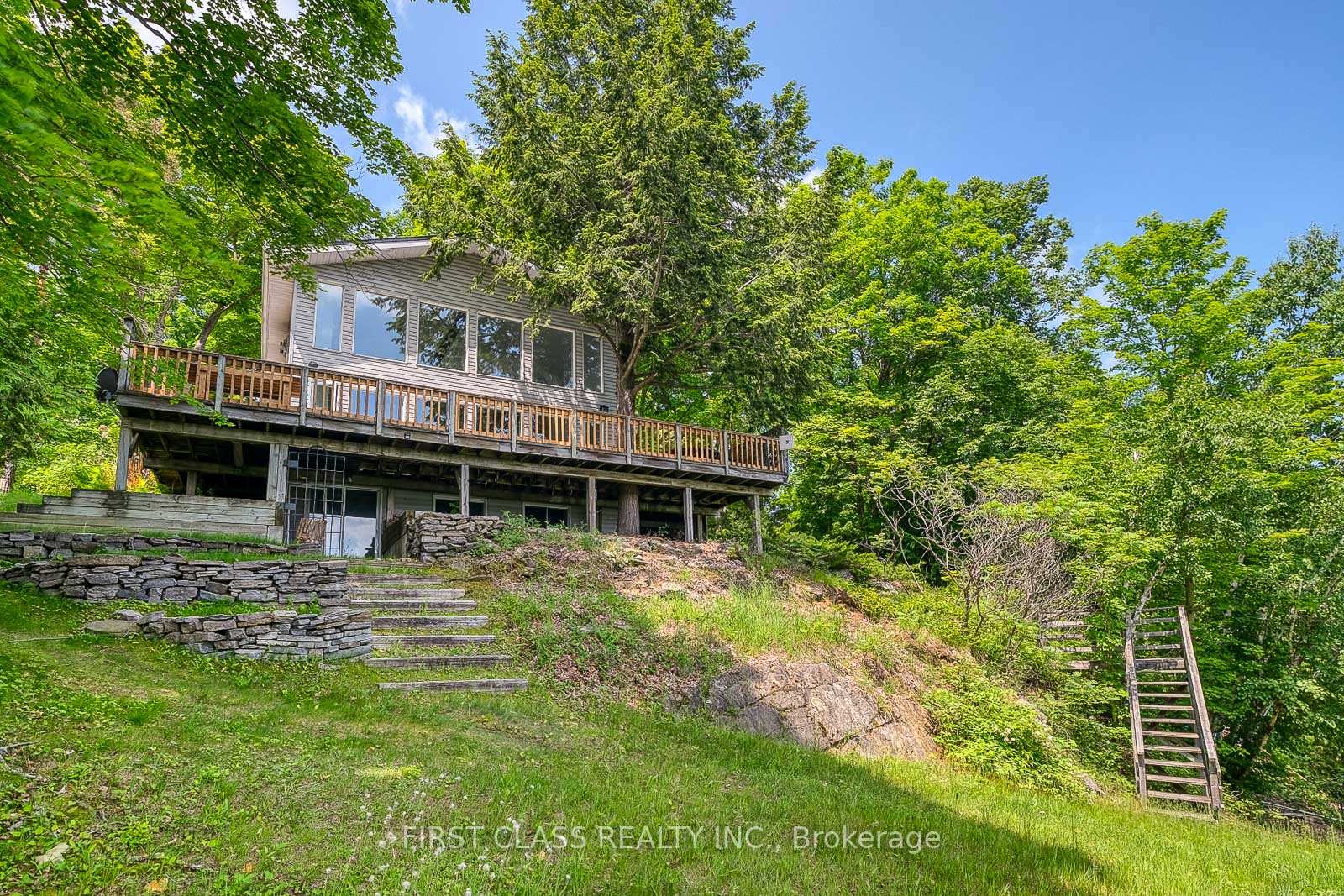 Photo 5 of 312A Henry Lane, Frontenac, Frontenac South — HOMEH