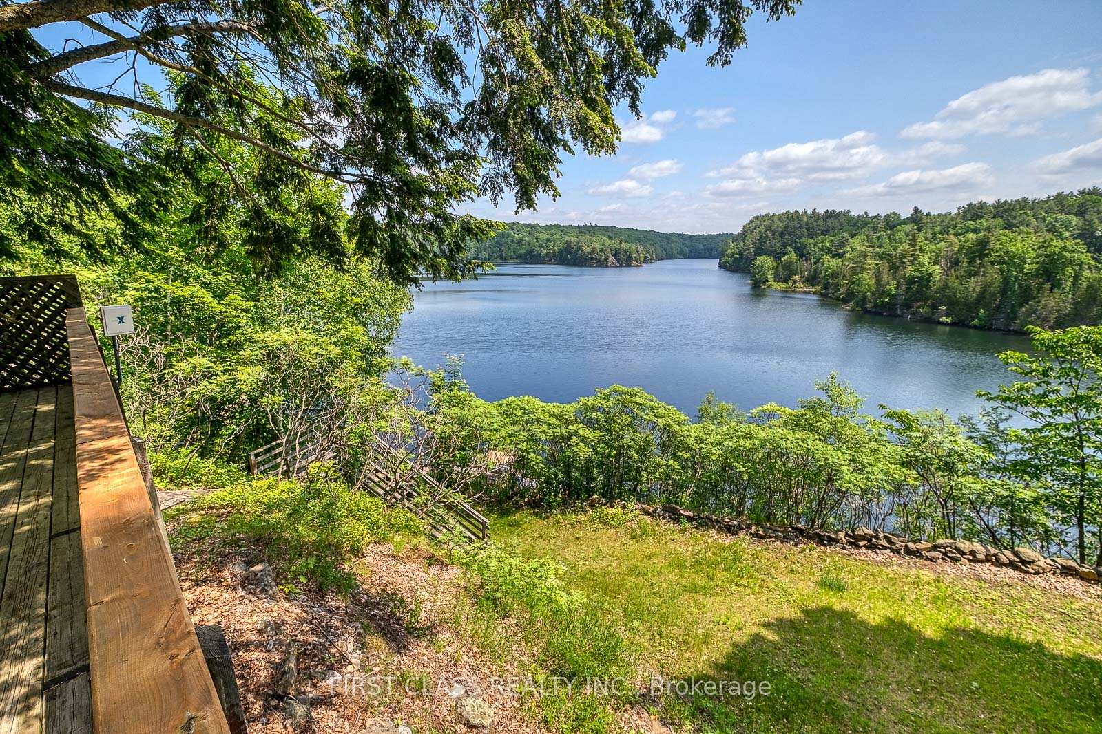 Photo 8 of 312A Henry Lane, Frontenac, Frontenac South — HOMEH