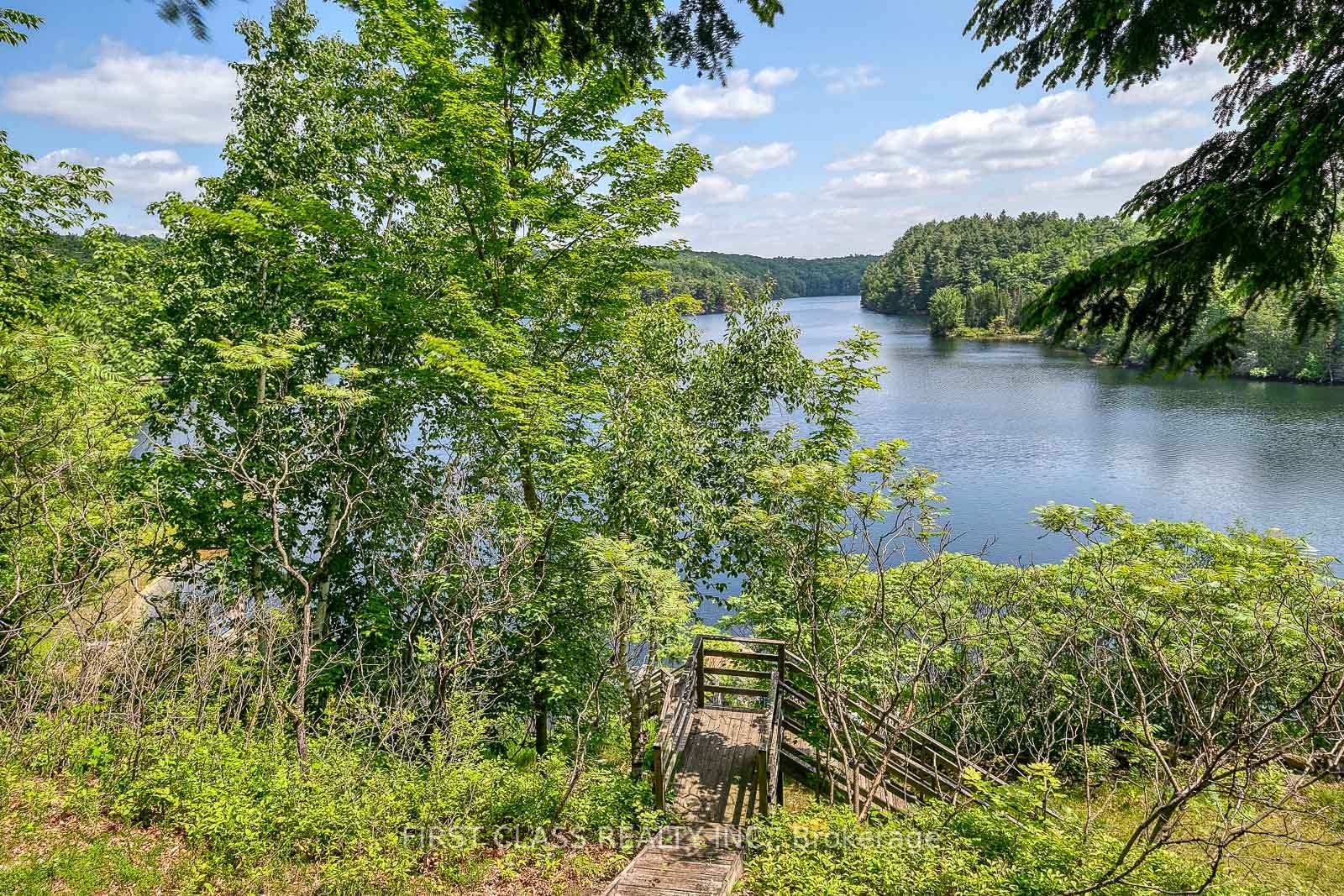 Photo 10 of 312A Henry Lane, Frontenac, Frontenac South — HOMEH