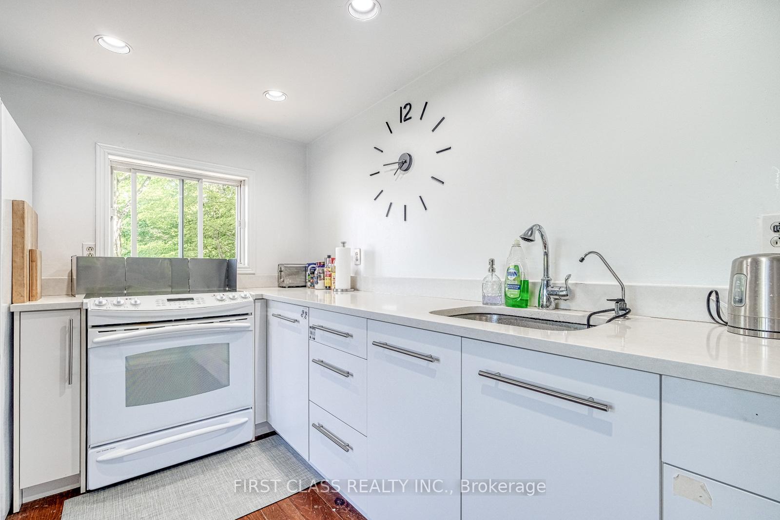 Photo 14 of 312A Henry Lane, Frontenac, Frontenac South — HOMEH