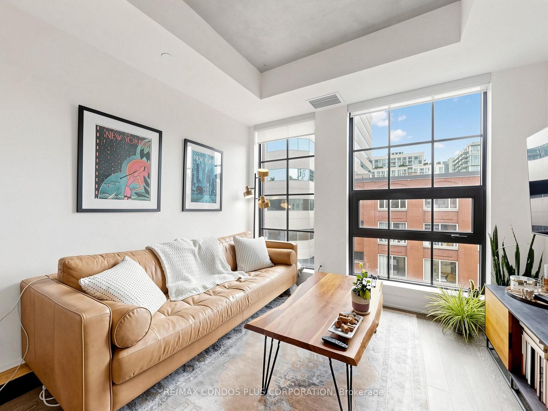 Front of Unit 408, 608 Richmond Street W