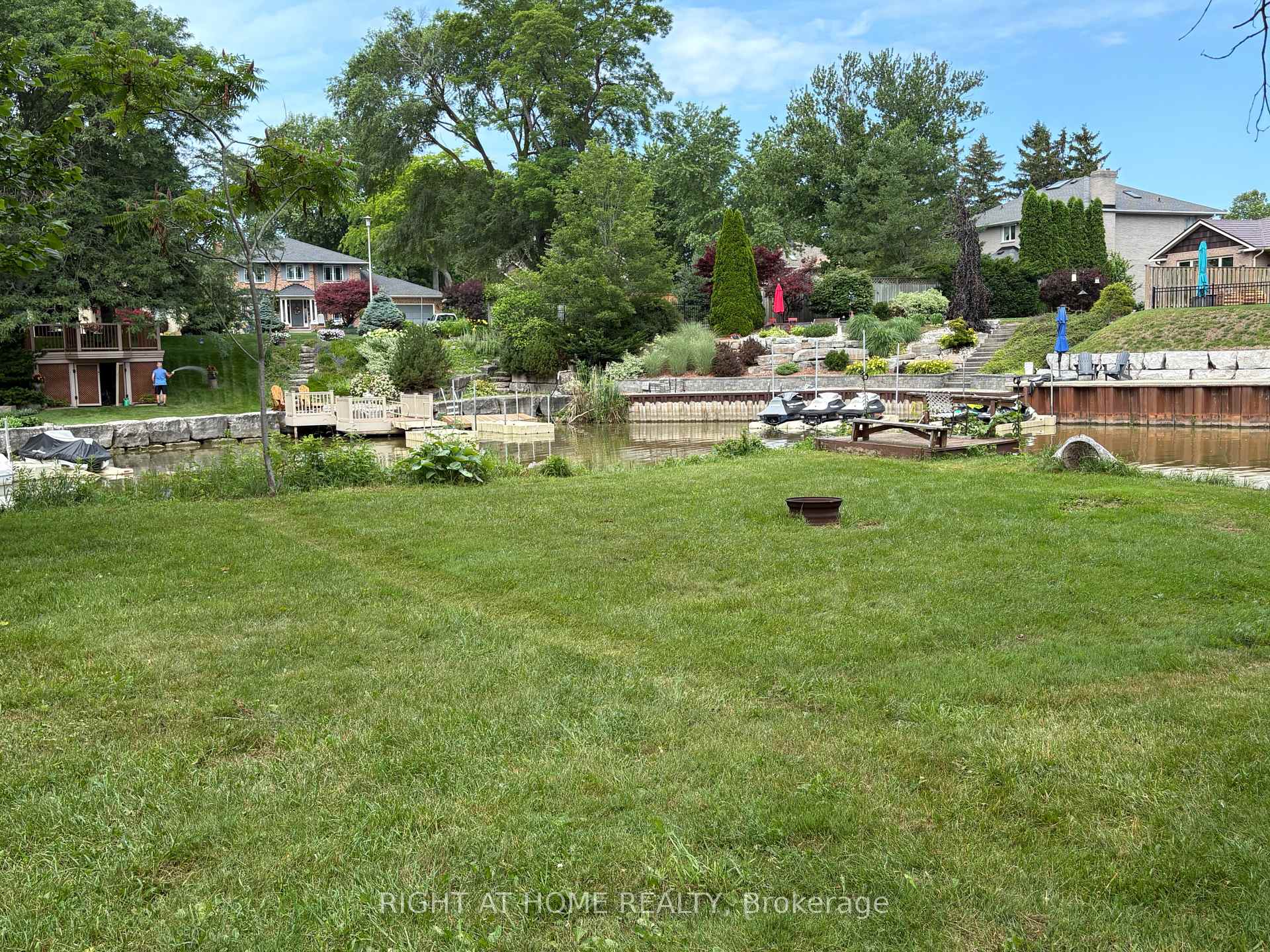 Photo 37 of Unit 13, 2891 Old Lakeshore Road, Sarnia — HOMEH