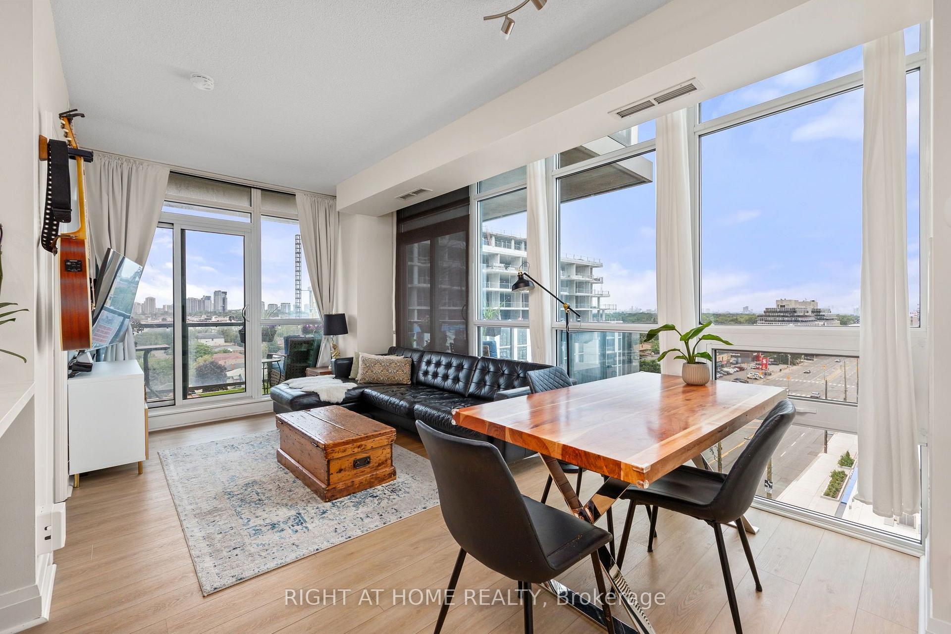 Photo 6 of Unit 815, 1185 The Queensway, Etobicoke, Islington-City Centre West — HOMEH