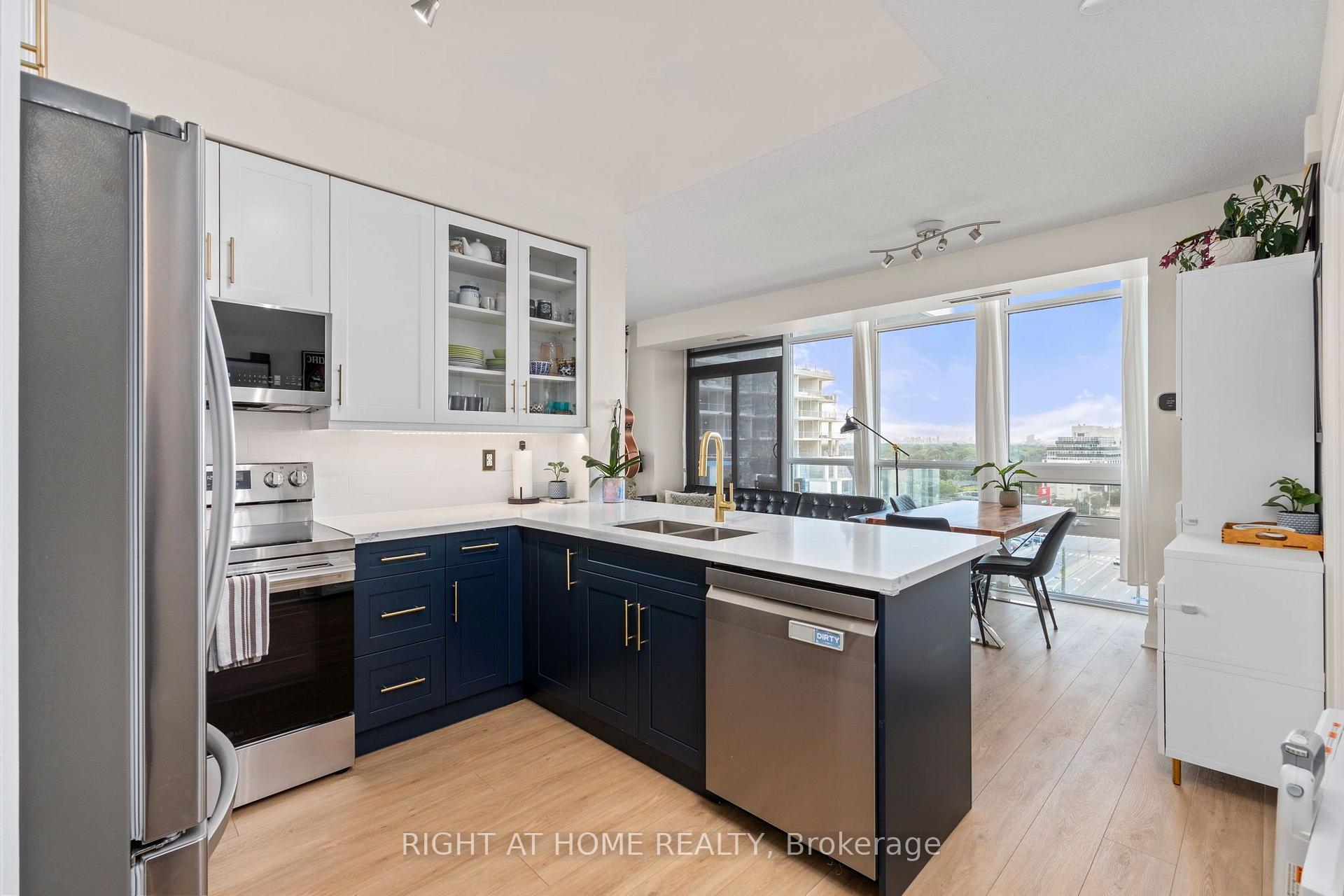 Photo 12 of Unit 815, 1185 The Queensway, Etobicoke, Islington-City Centre West — HOMEH