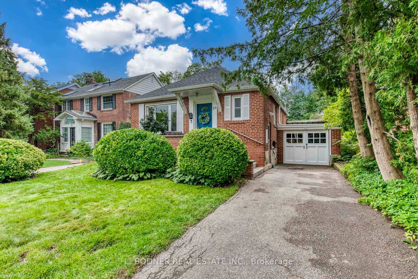 Photo 2 of 59 Queens Drive, North York, Weston — HOMEH