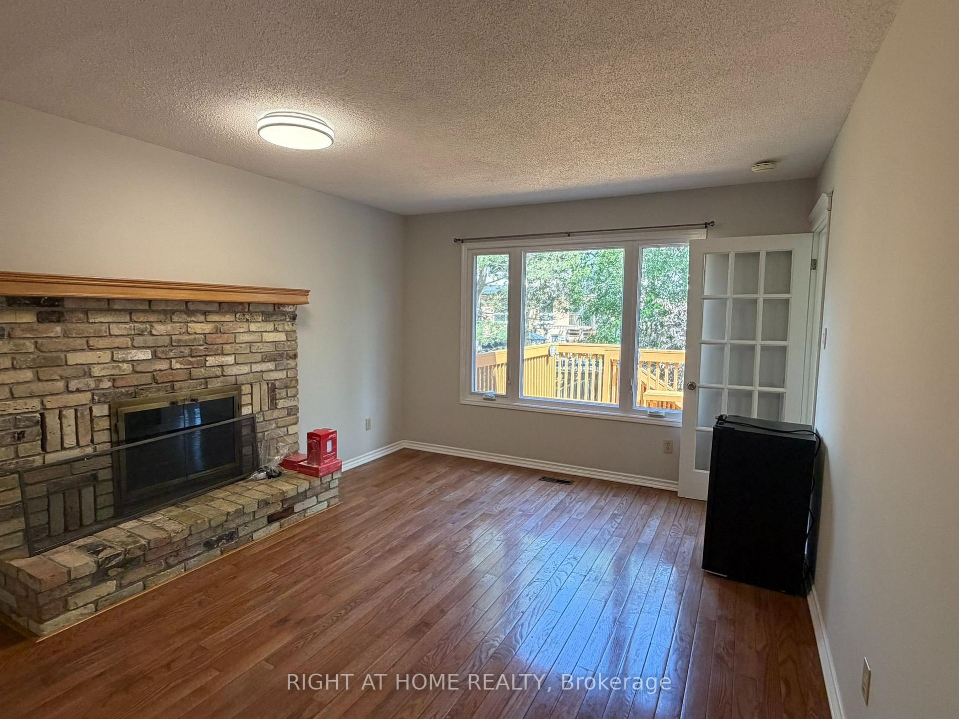 Photo 15 of 1004 Aldersbrook Road, London, North I — HOMEH