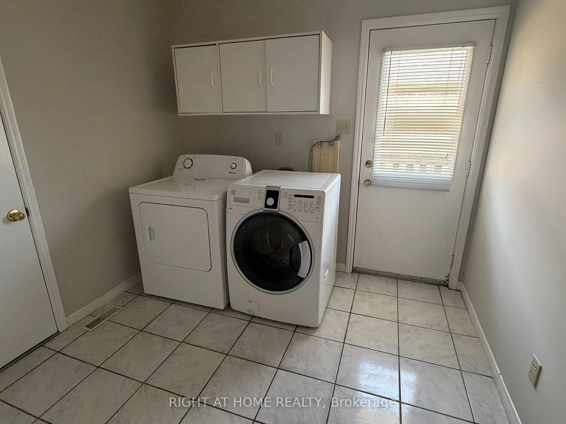 Photo 18 of 1004 Aldersbrook Road, London, North I — HOMEH
