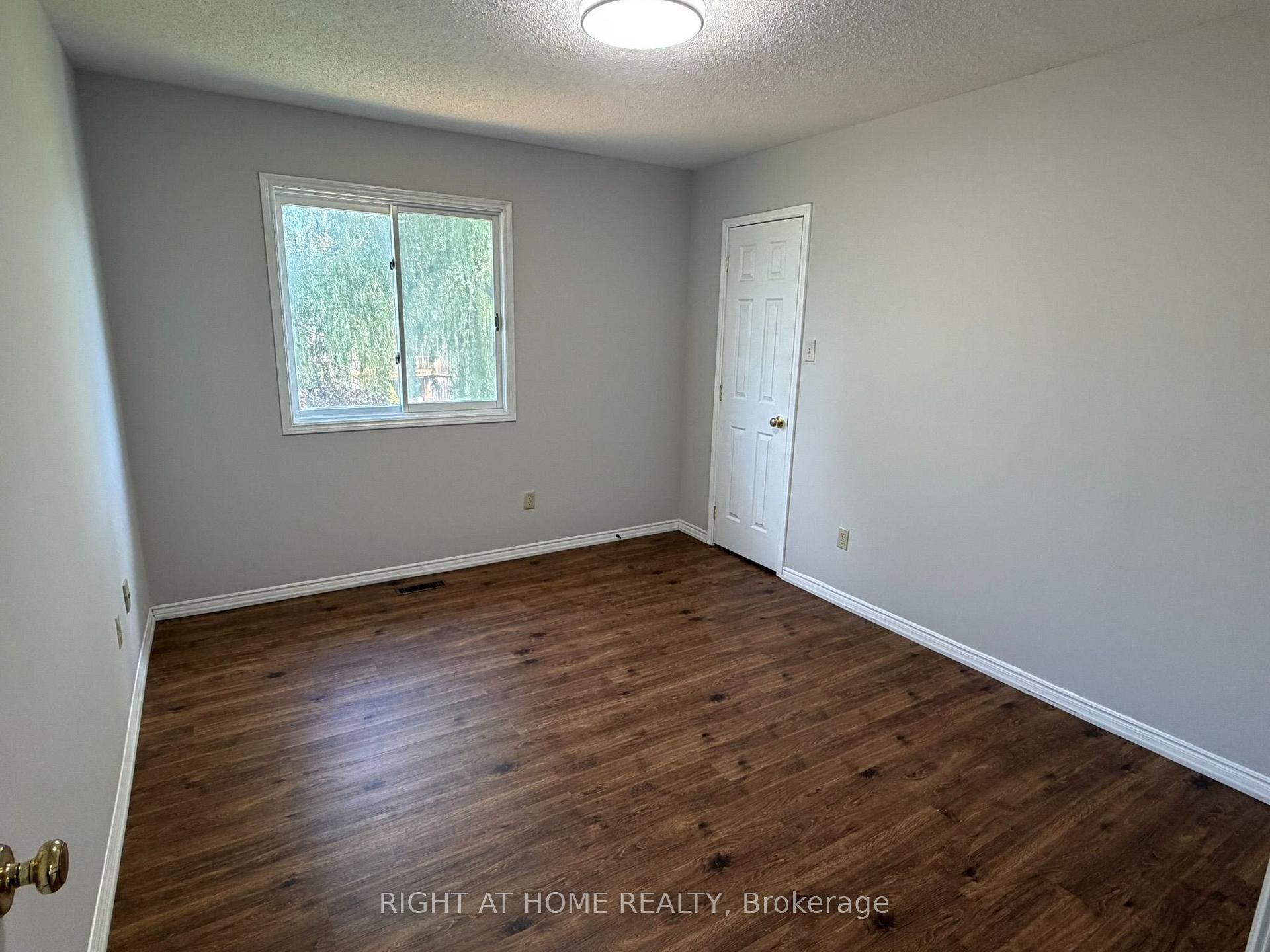 Photo 22 of 1004 Aldersbrook Road, London, North I — HOMEH