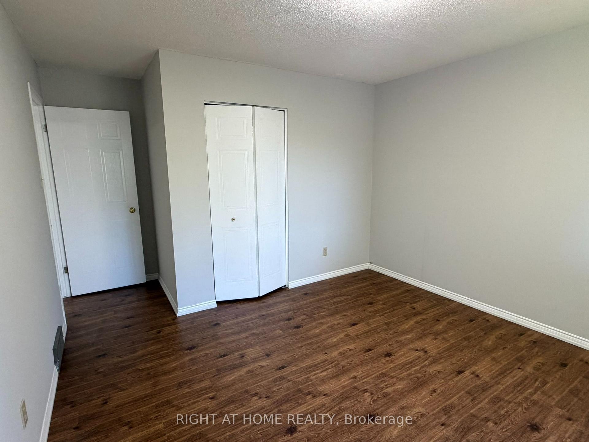 Photo 24 of 1004 Aldersbrook Road, London, North I — HOMEH