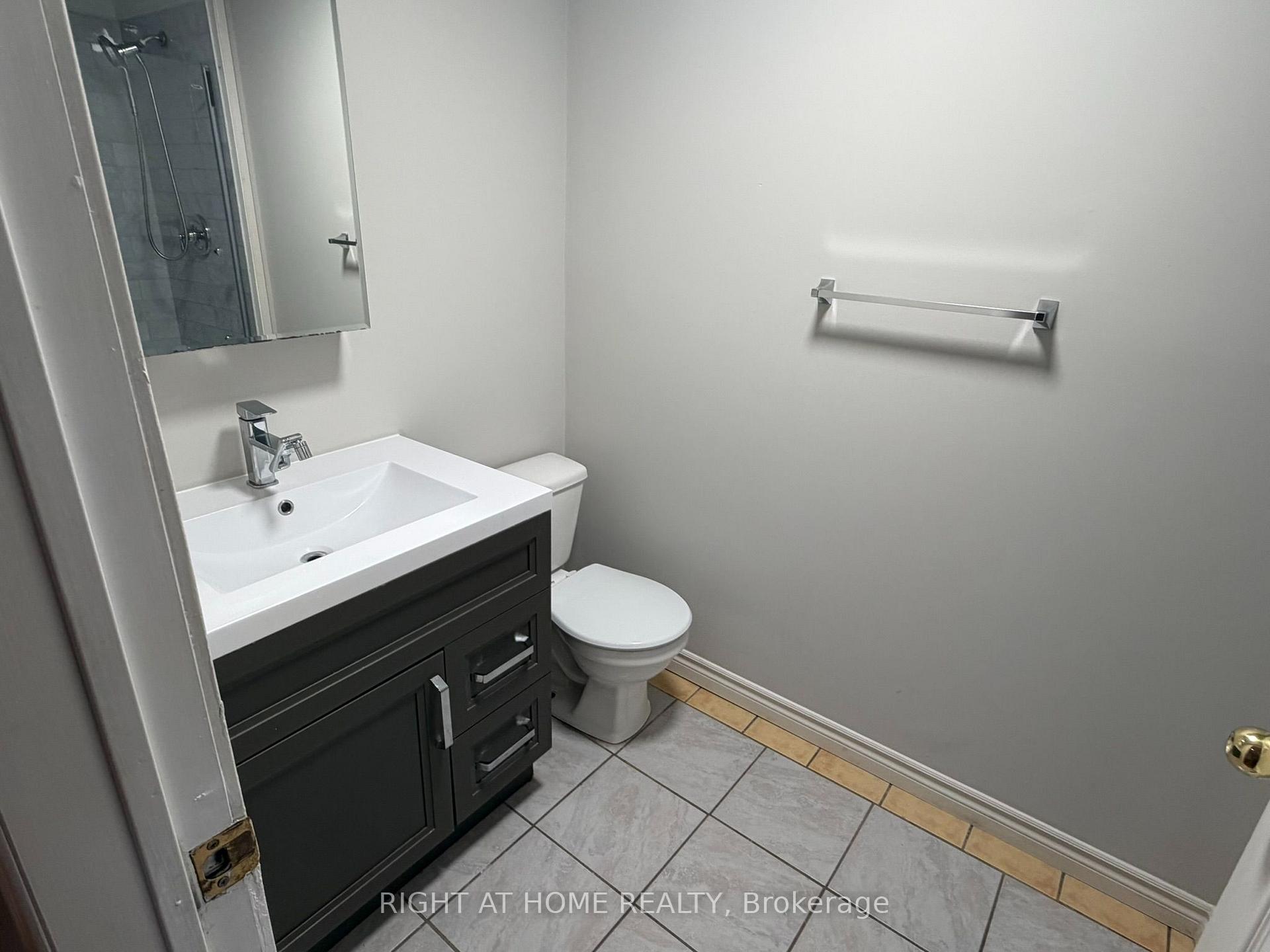 Photo 41 of 1004 Aldersbrook Road, London, North I — HOMEH