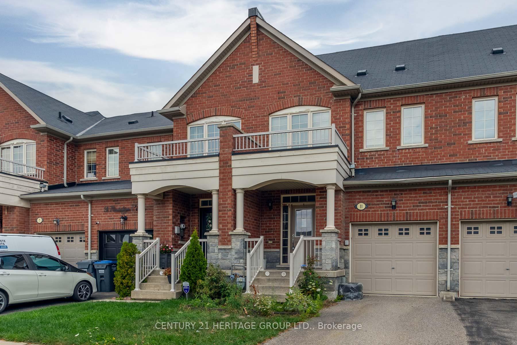 Photo 1 of 11 Pendulum Circle, Brampton, Sandringham-Wellington — HOMEH