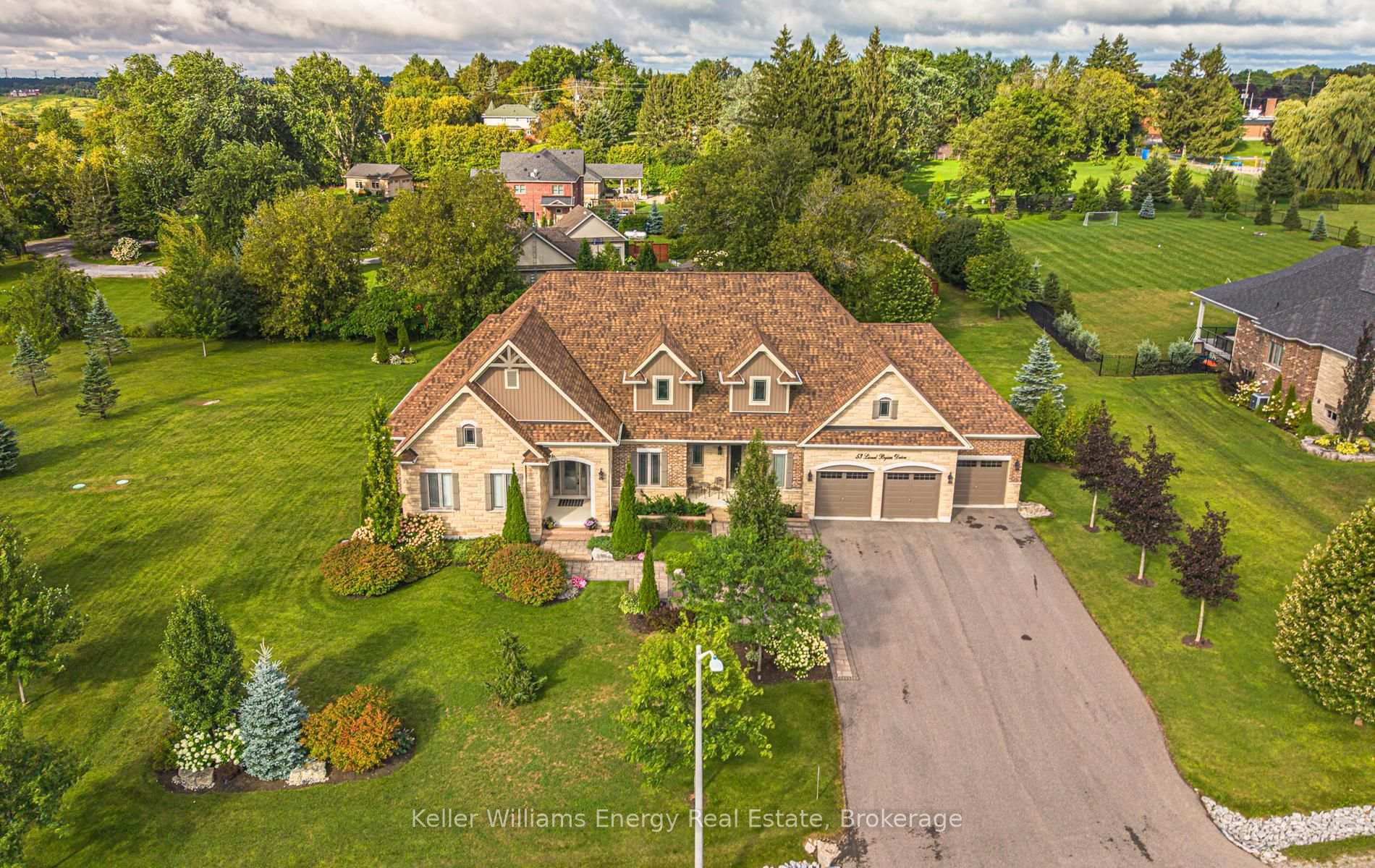 Photo 14 of 53 Lionel Byam Drive, Clarington, Rural Clarington — HOMEH