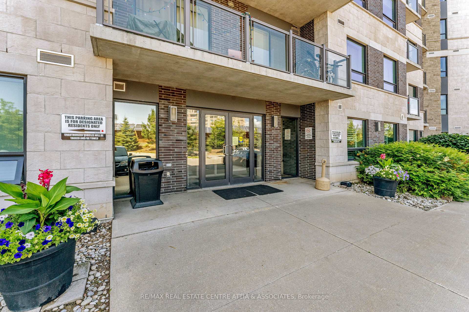 Photo 2 of Unit 521, 383 Main Street, Milton, Old Milton — HOMEH