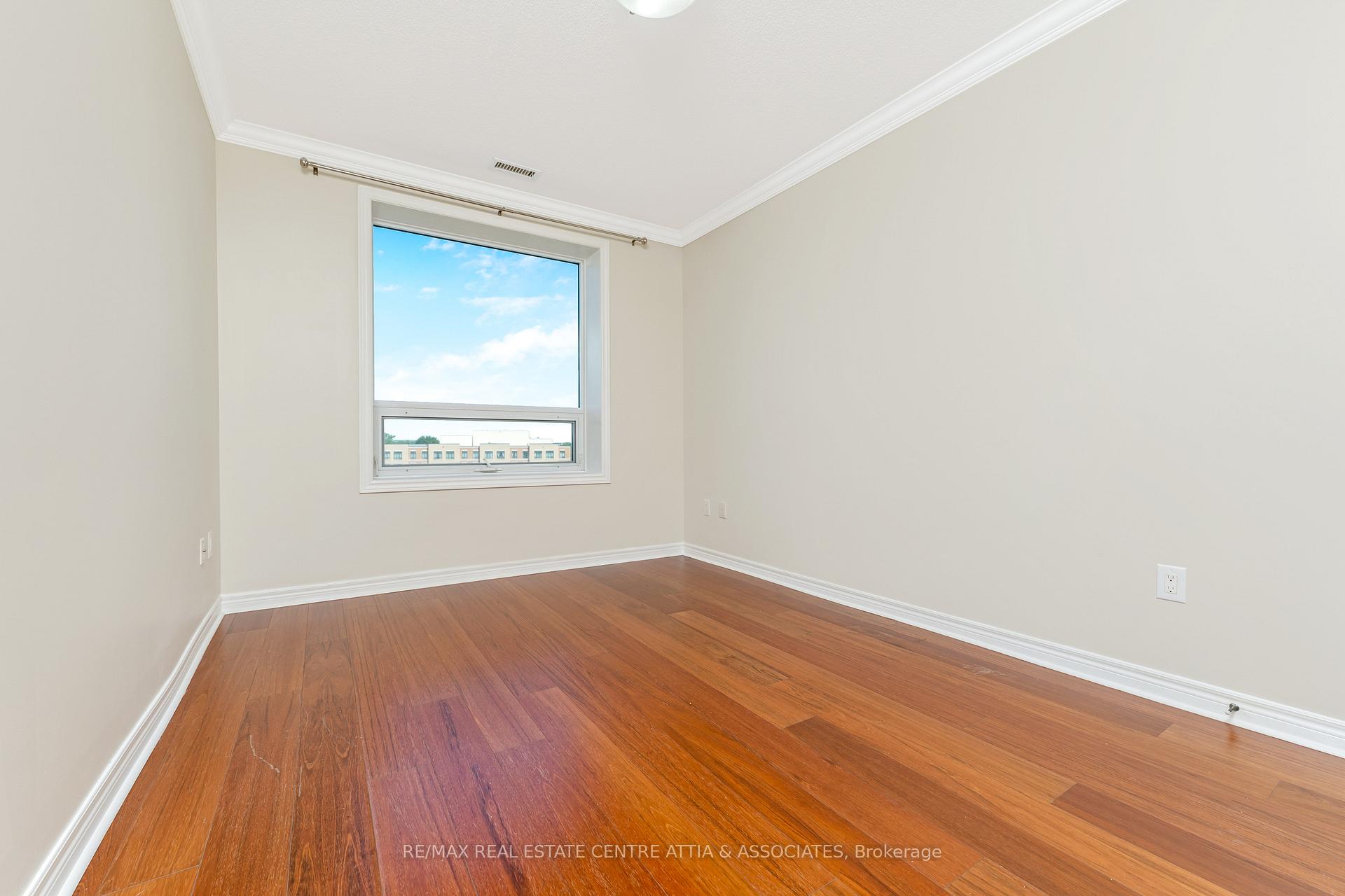 Photo 17 of Unit 521, 383 Main Street, Milton, Old Milton — HOMEH