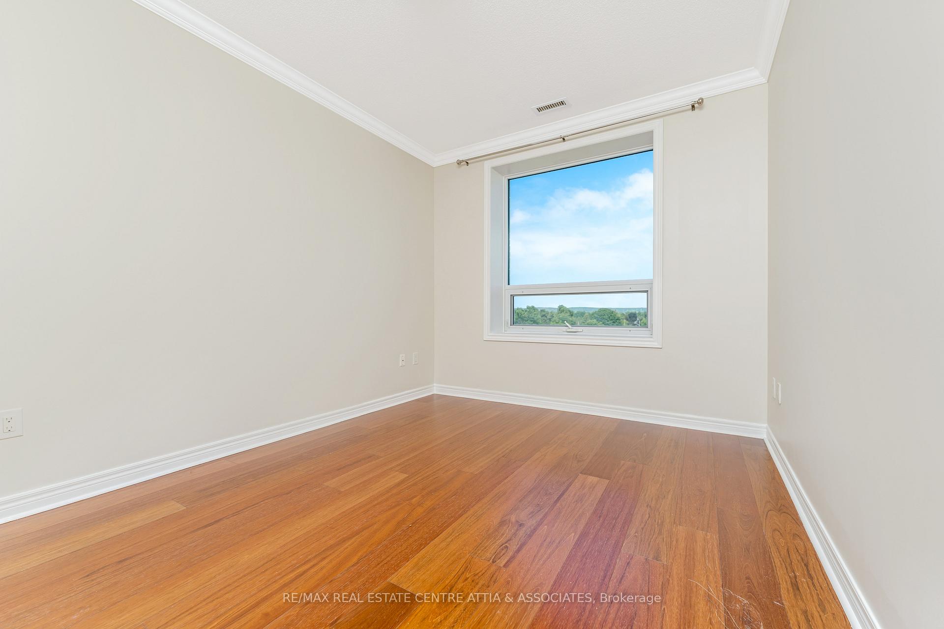 Photo 18 of Unit 521, 383 Main Street, Milton, Old Milton — HOMEH