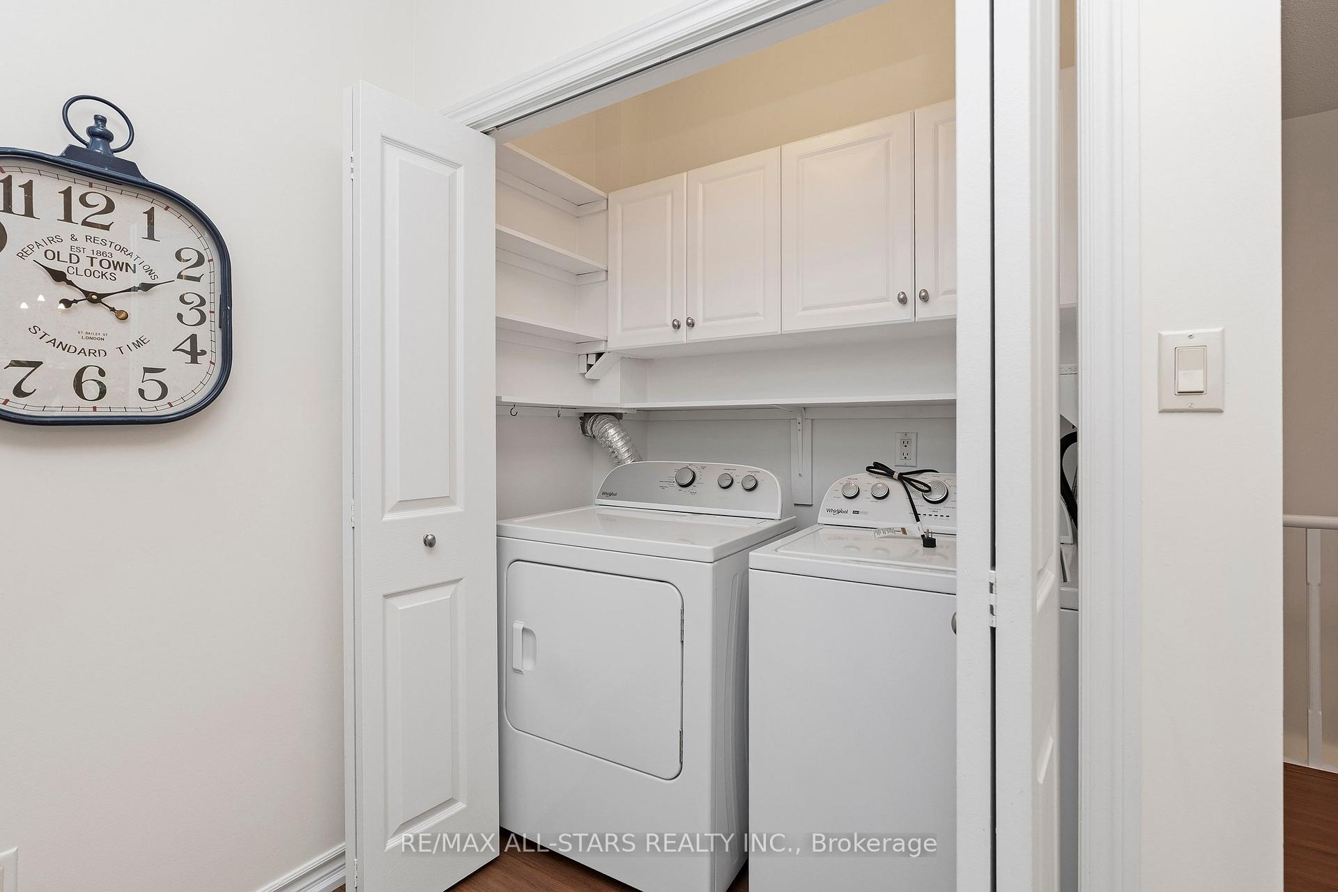 Photo 18 of 16 Kingfisher Cove Way, Markham, Greensborough — HOMEH