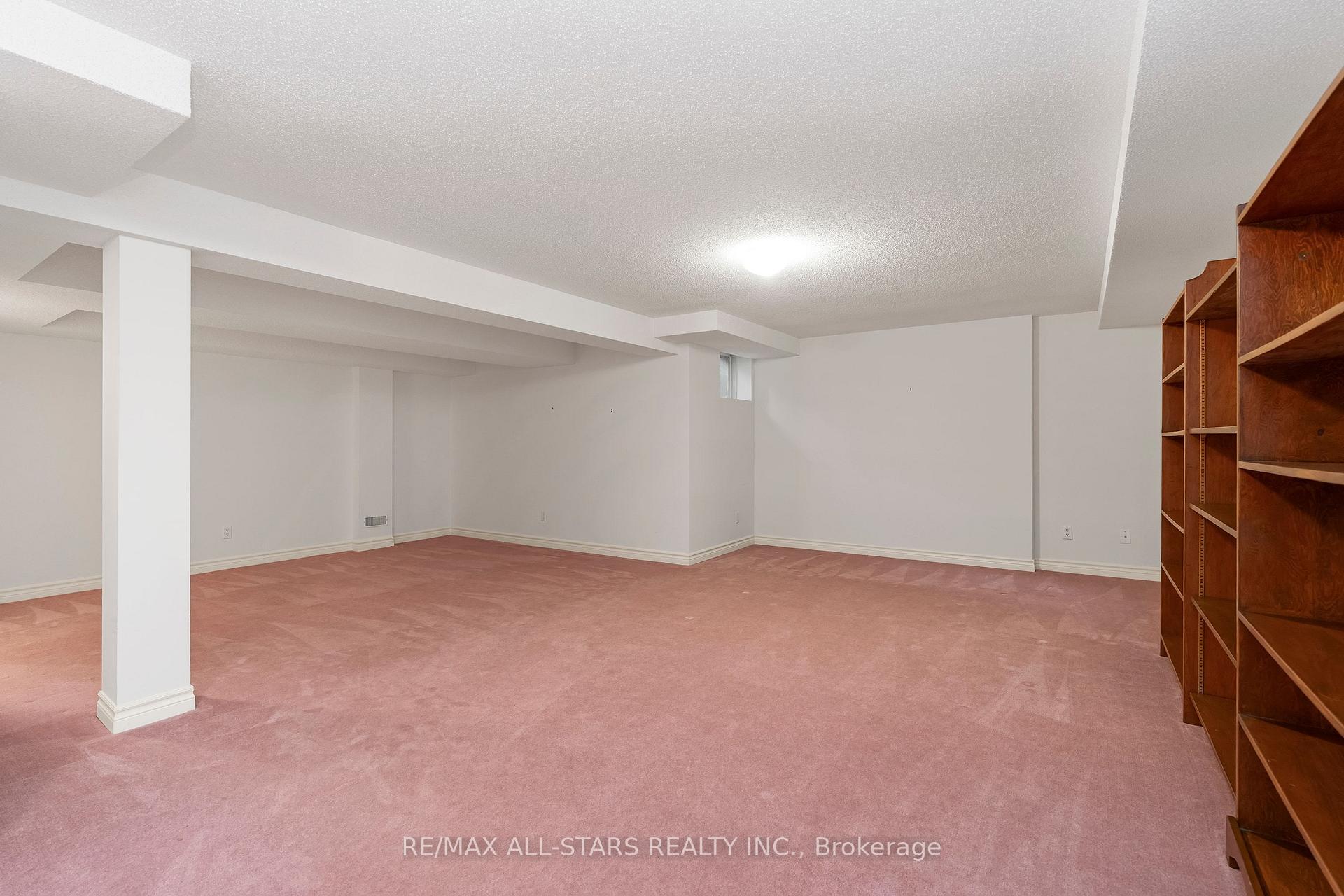 Photo 29 of 16 Kingfisher Cove Way, Markham, Greensborough — HOMEH