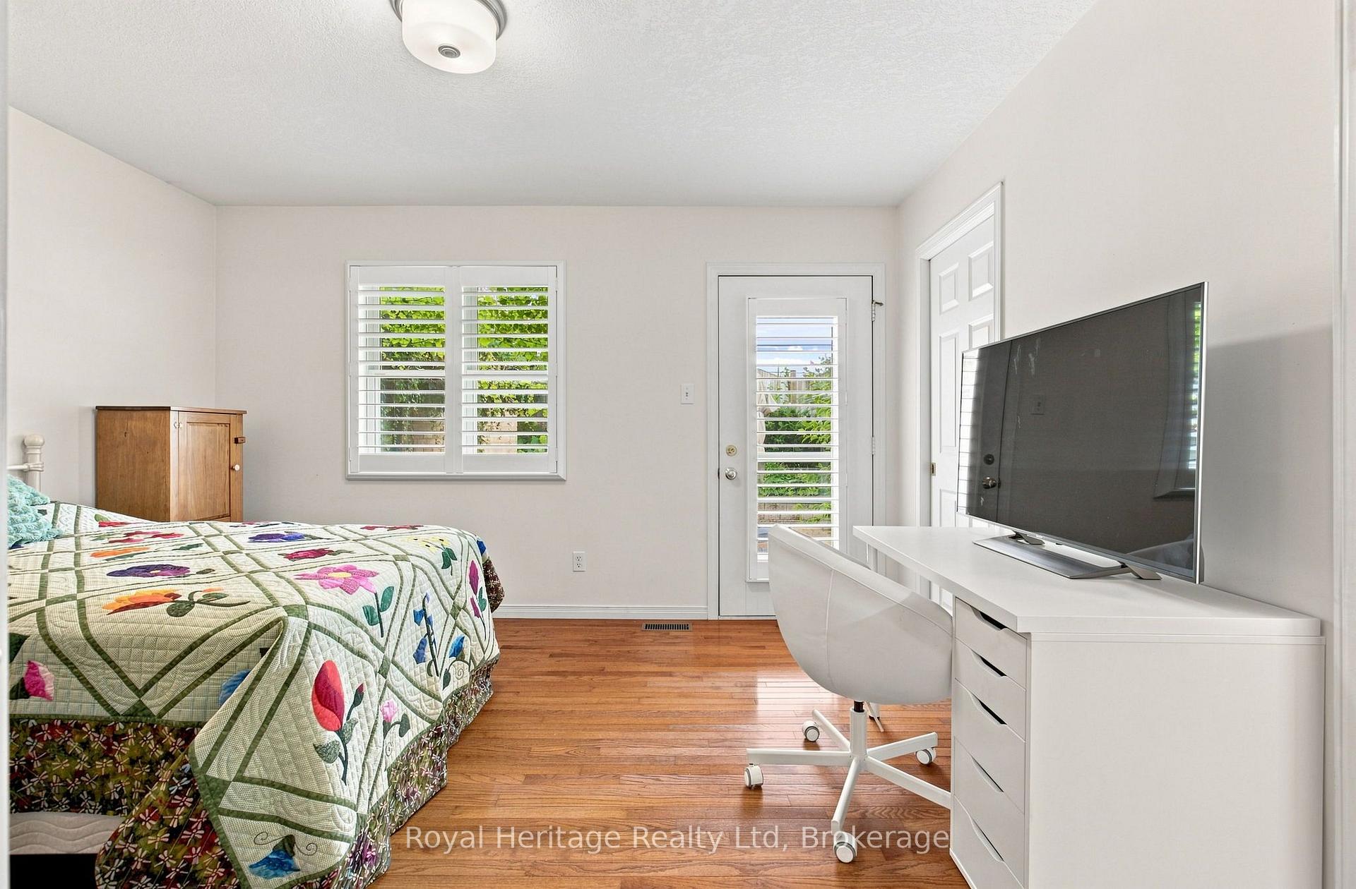 Photo 18 of Unit 8, 461 Columbia Street W, Waterloo, Upper Beechwood — HOMEH