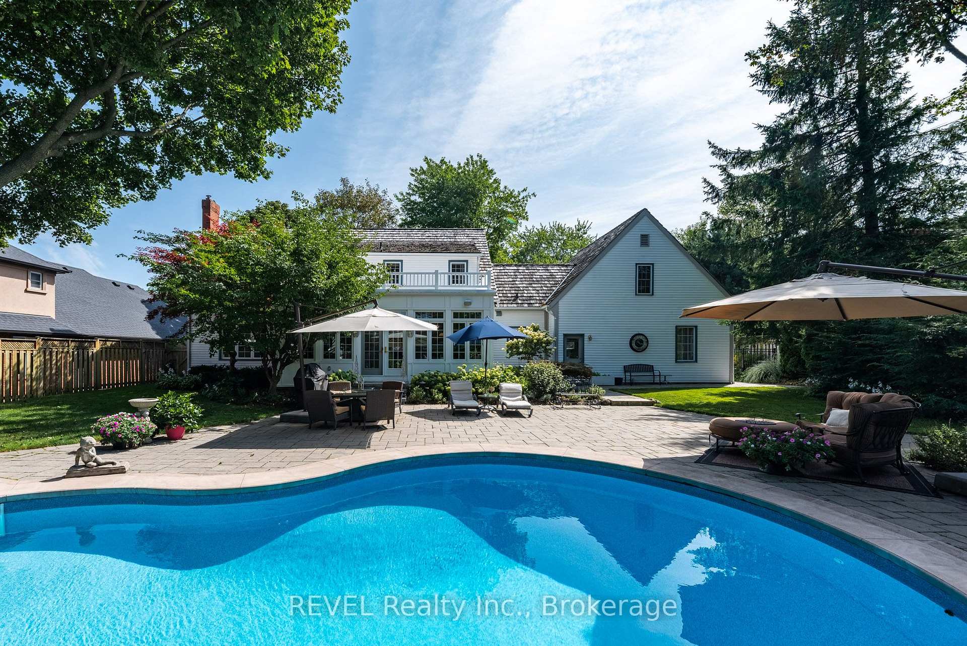 Photo 4 of 34 Lorimer Street, Pelham, Fonthill — HOMEH