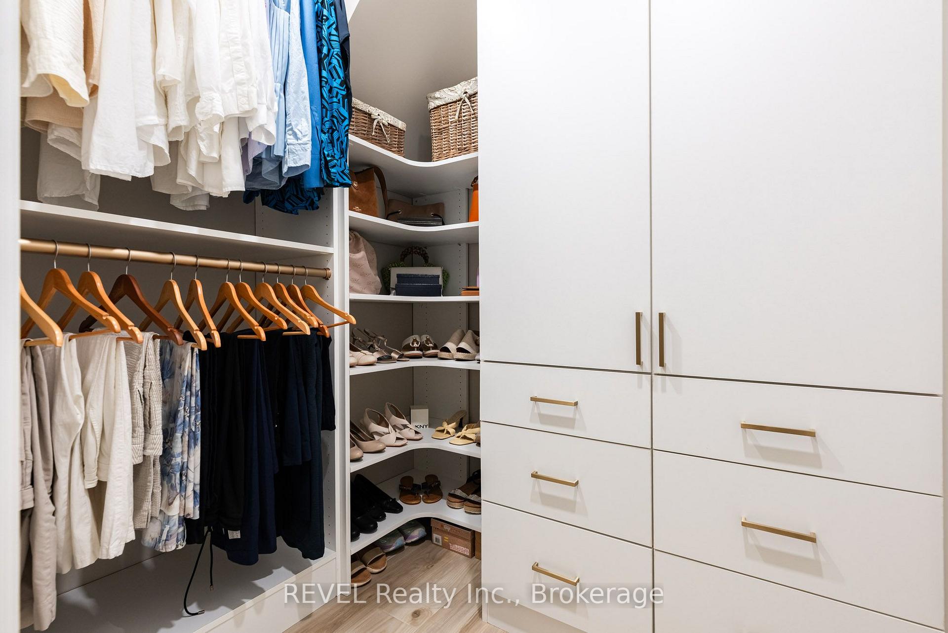 Photo 34 of 34 Lorimer Street, Pelham, Fonthill — HOMEH