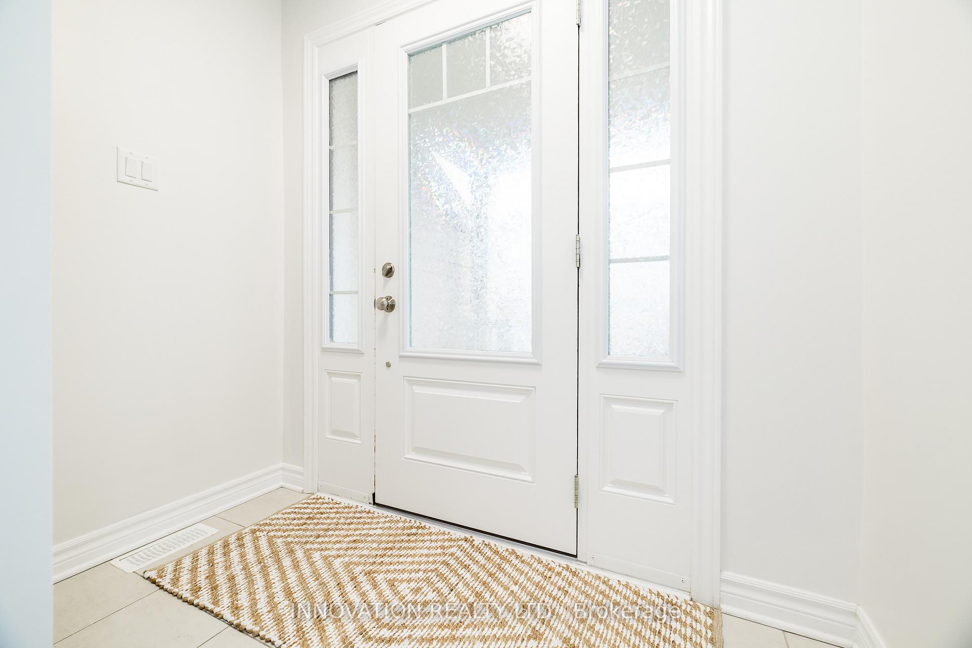 Photo 5 of 112 Gelderland Private, Ottawa, Kanata - Emerald Meadows/Trailwest — HOMEH