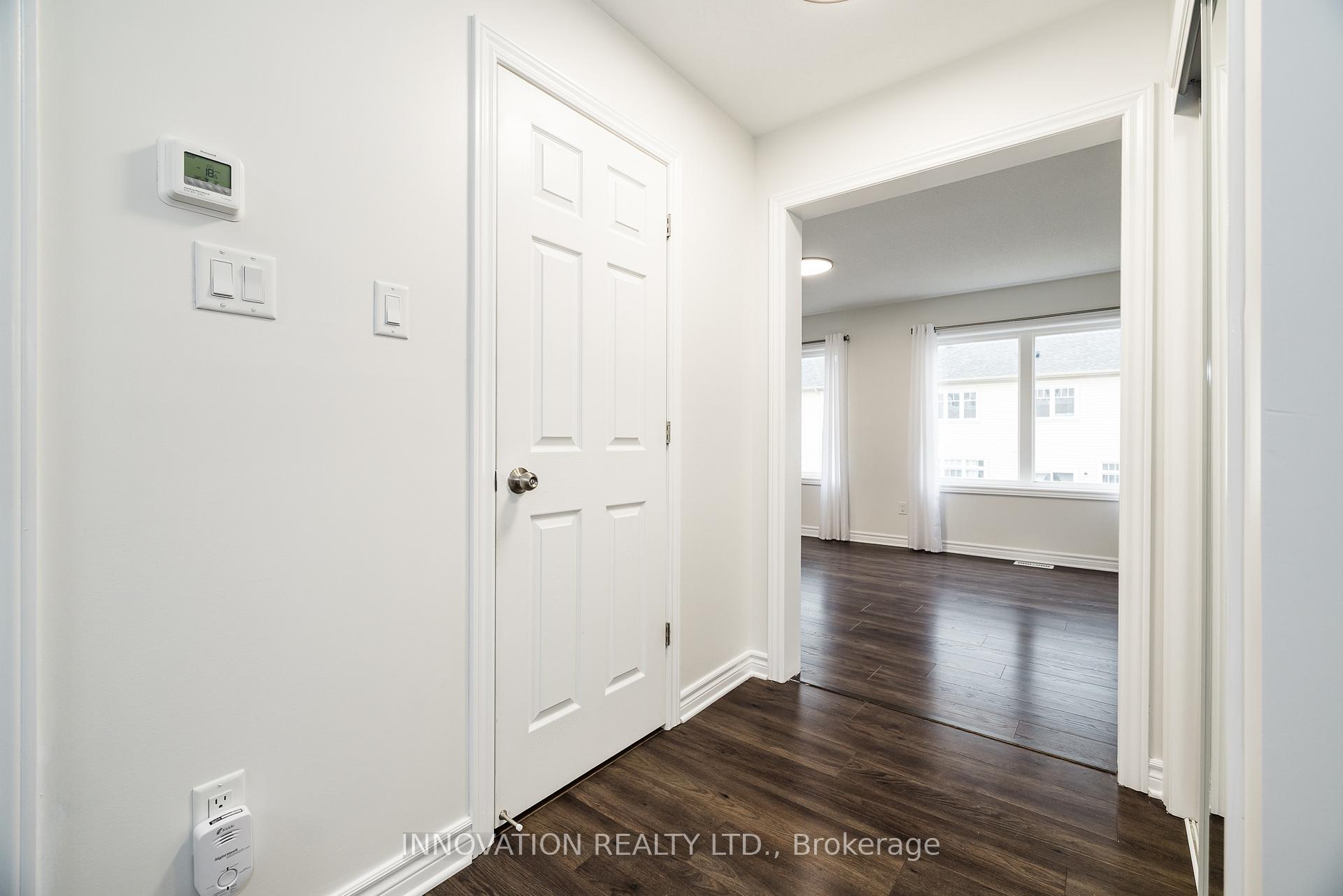 Photo 7 of 112 Gelderland Private, Ottawa, Kanata - Emerald Meadows/Trailwest — HOMEH