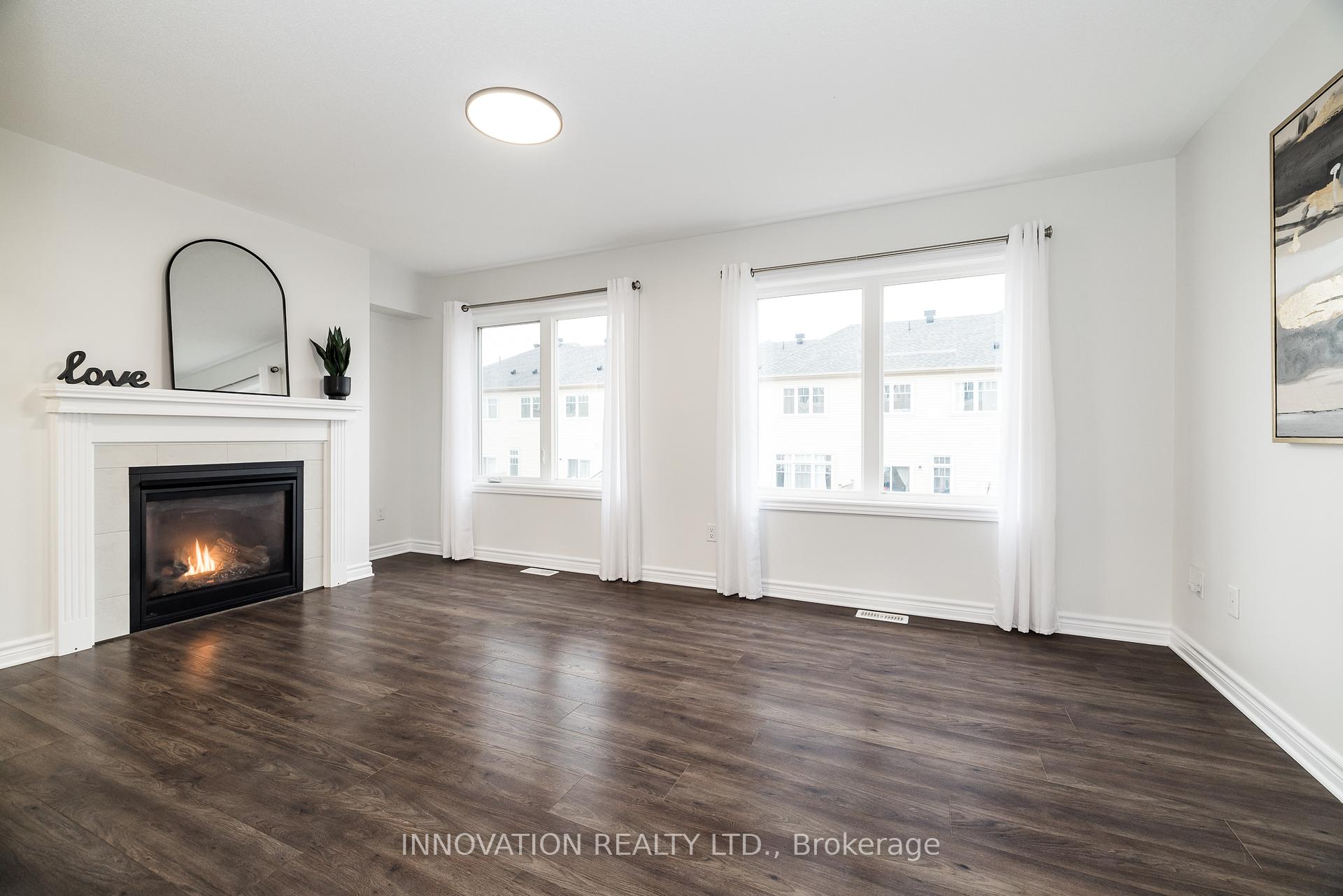 Photo 8 of 112 Gelderland Private, Ottawa, Kanata - Emerald Meadows/Trailwest — HOMEH