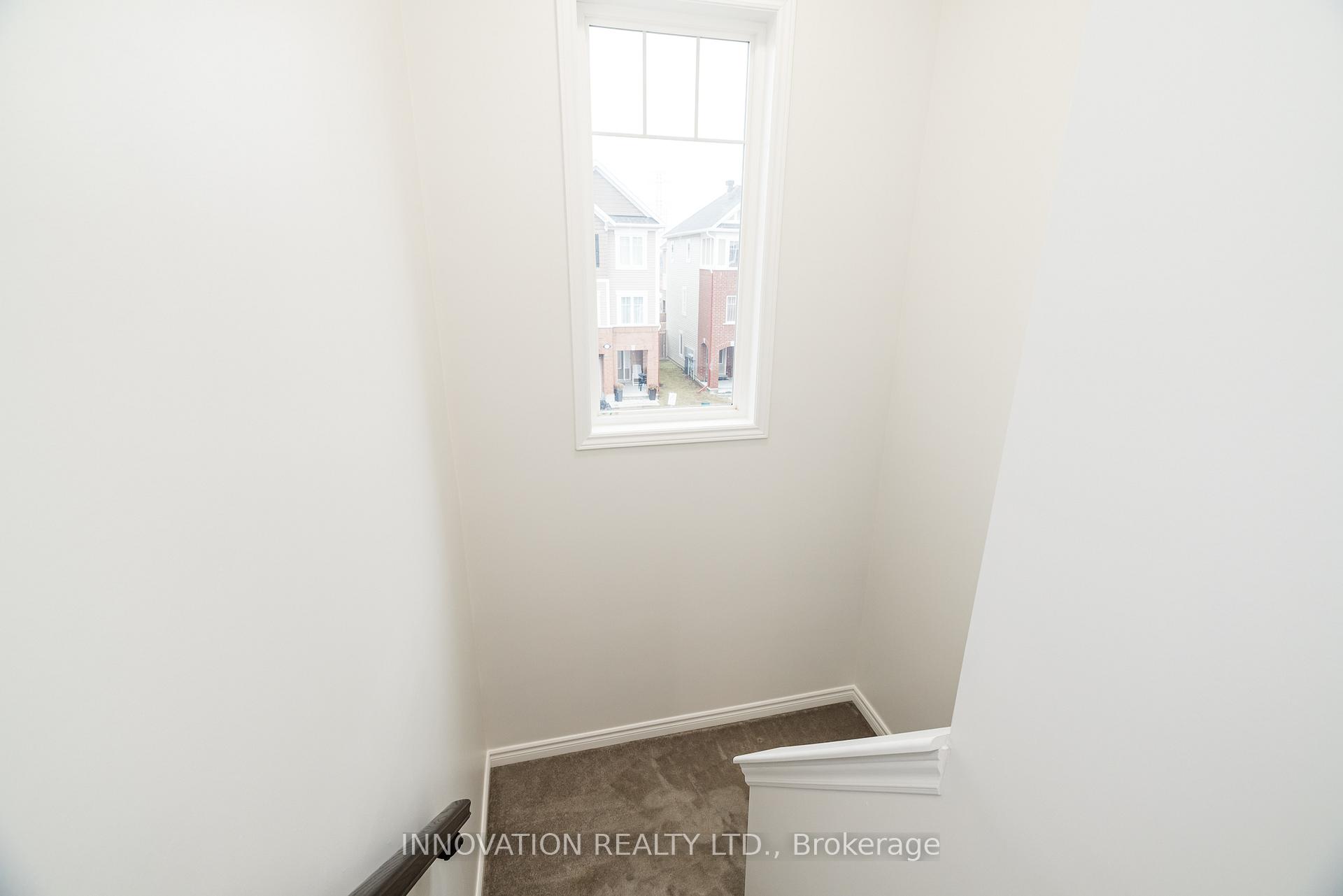 Photo 23 of 112 Gelderland Private, Ottawa, Kanata - Emerald Meadows/Trailwest — HOMEH